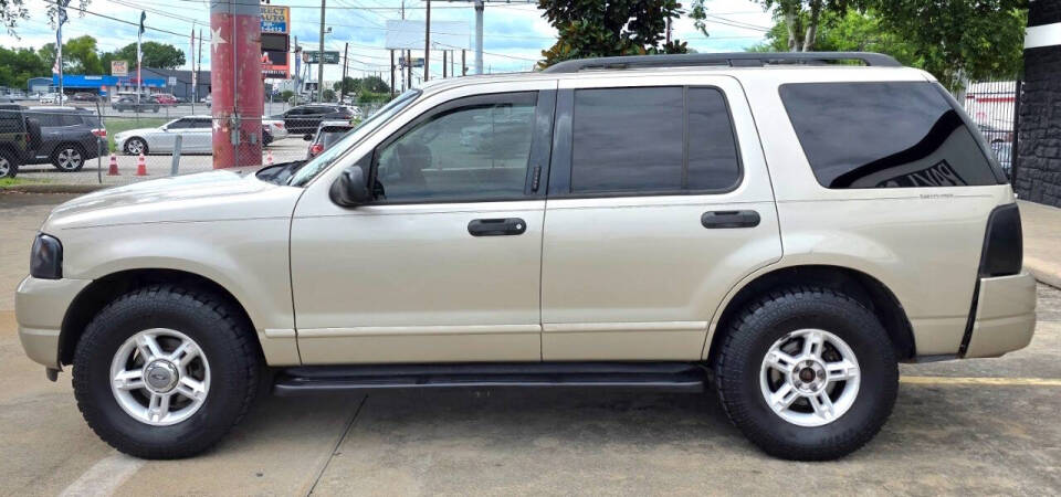 ford explorer 2004 1FMDU73K74ZA10890 image ford explorer 2004 1FMDU73K74ZA10890 image