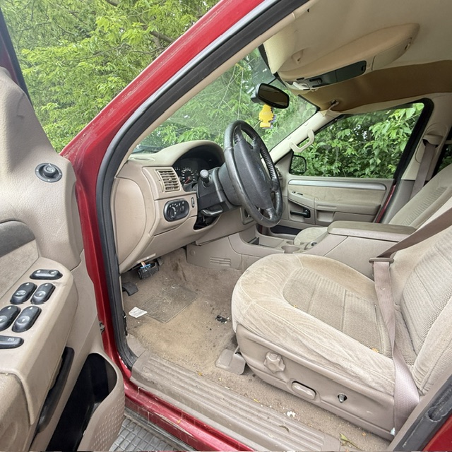 ford explorer 2004 1FMZU73W64UA92441 image ford explorer 2004 1FMZU73W64UA92441 image