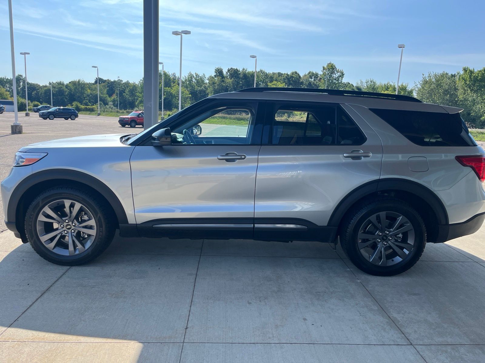 ford explorer 2024 1FMSK8DH5RGA73365 image ford explorer 2024 1FMSK8DH5RGA73365 image