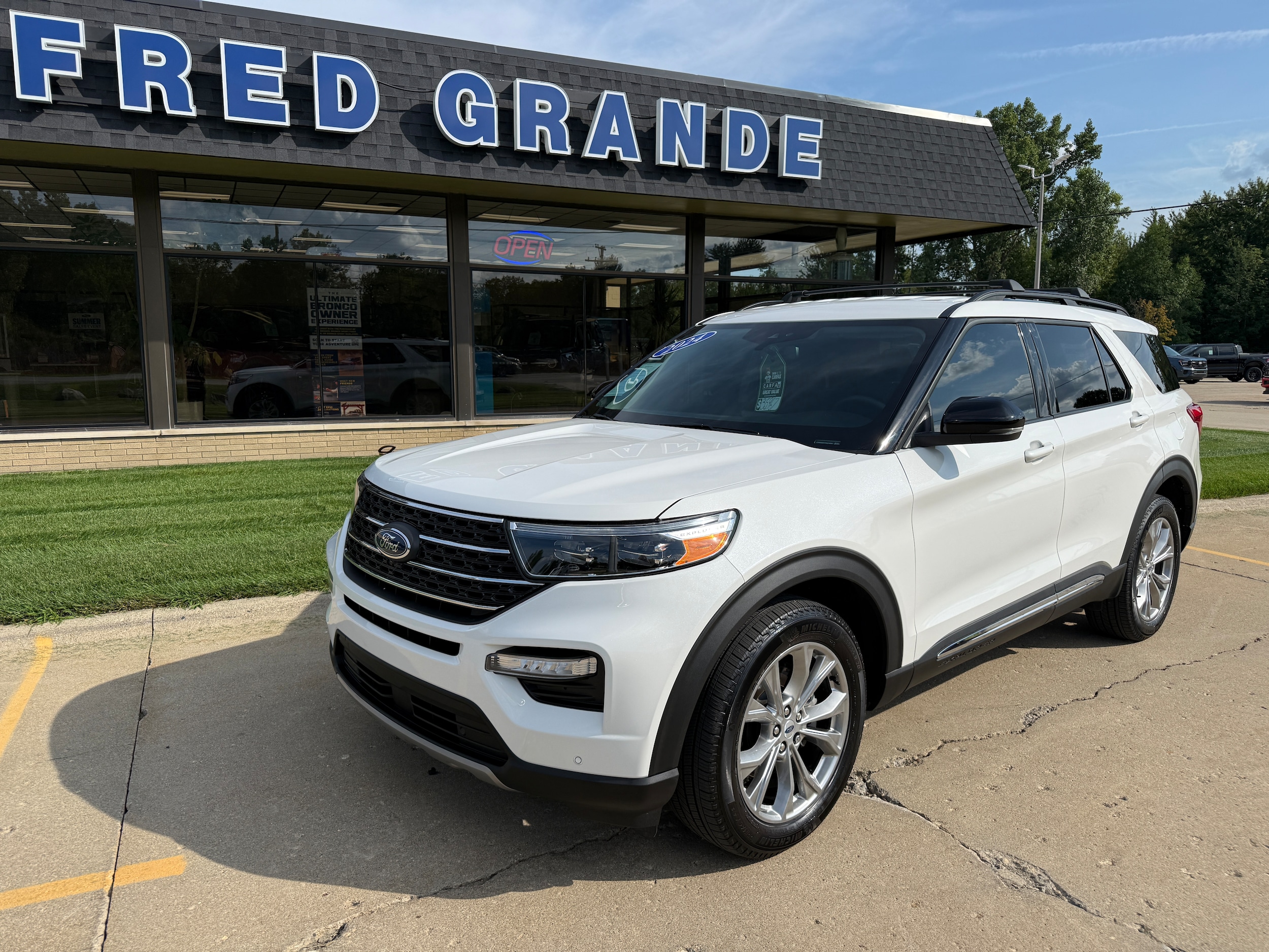 ford explorer 2024 1FMSK8DH7RGA12857 image ford explorer 2024 1FMSK8DH7RGA12857 image