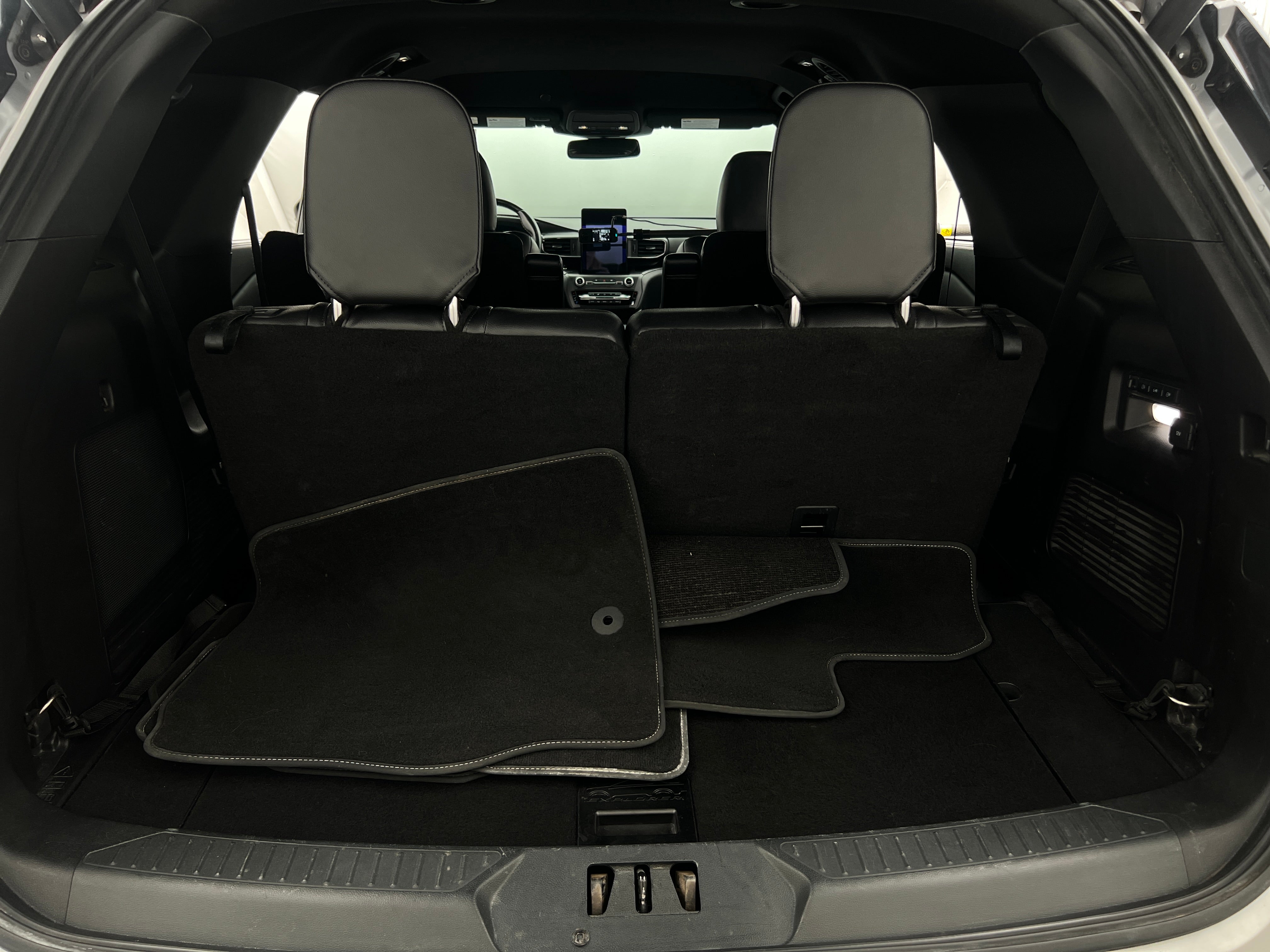 ford explorer 2020 1FM5K8GC3LGA23200 image ford explorer 2020 1FM5K8GC3LGA23200 image