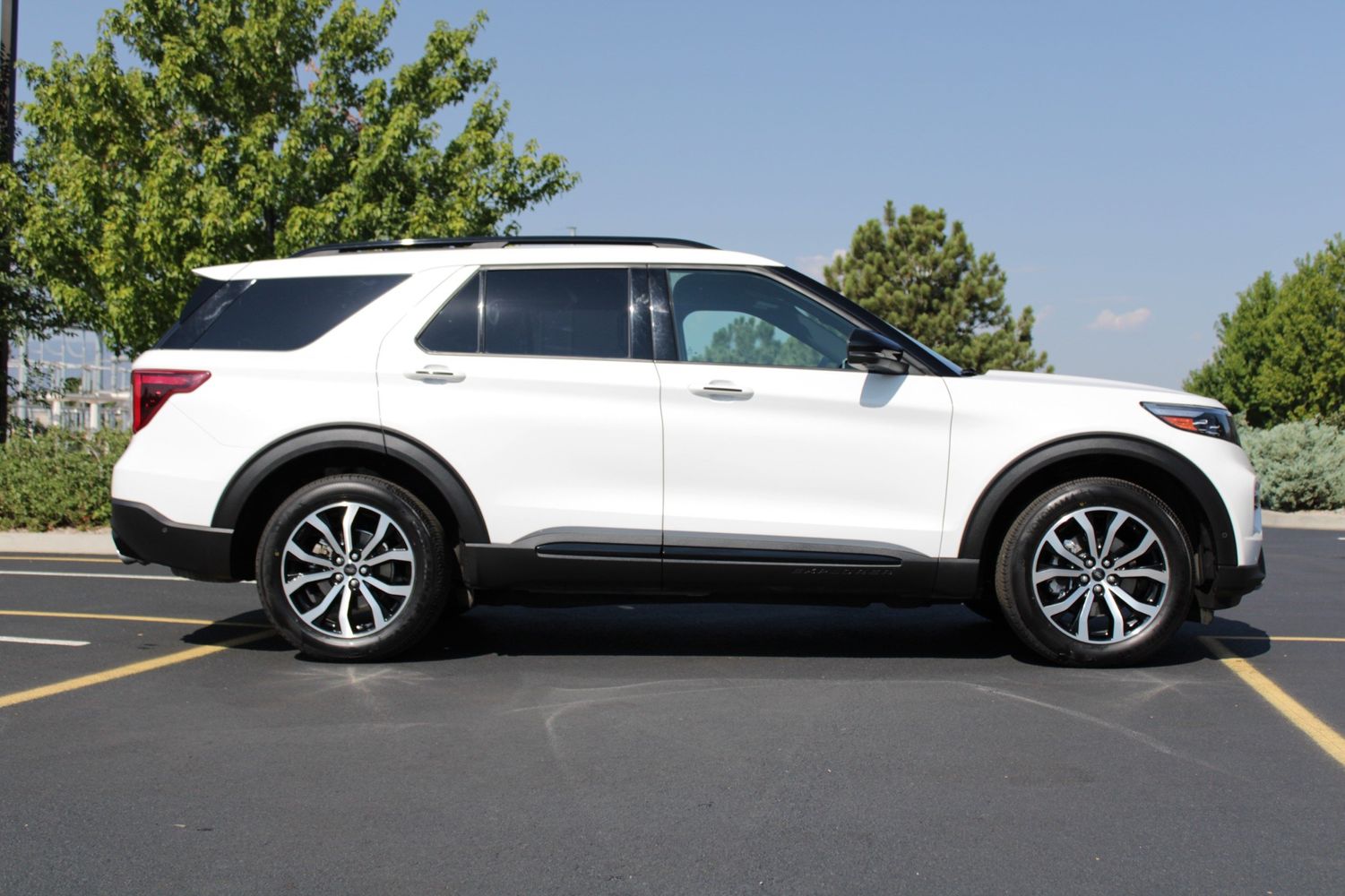 ford explorer 2020 1FM5K8GC0LGA16138 image ford explorer 2020 1FM5K8GC0LGA16138 image