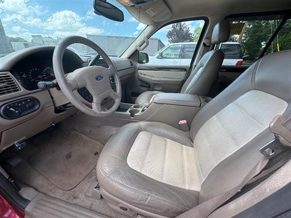 ford explorer 2005 1FMZU64K05UA21095 image ford explorer 2005 1FMZU64K05UA21095 image