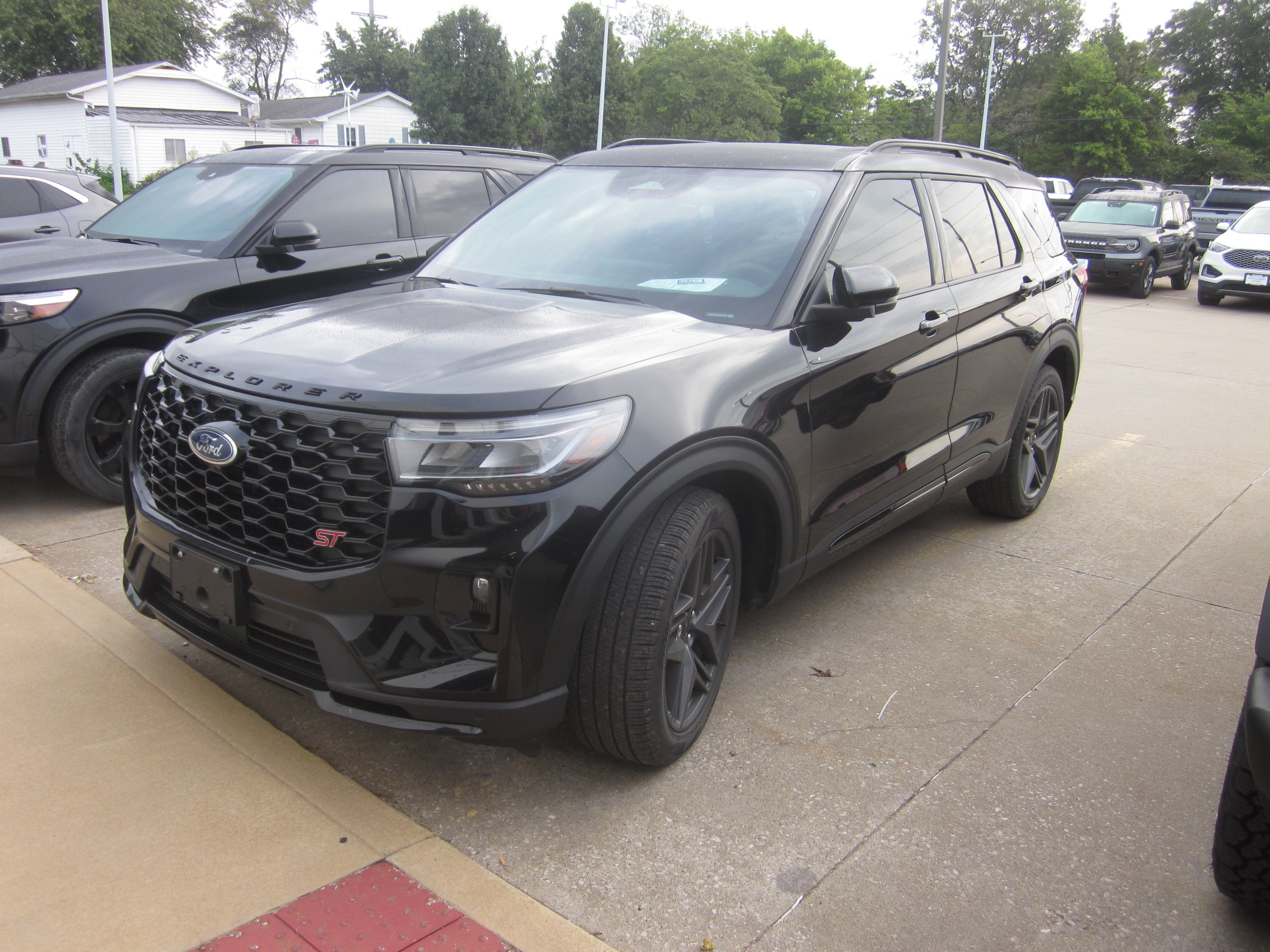 ford explorer 2025 1FMWK8GC2SGA51797 image ford explorer 2025 1FMWK8GC2SGA51797 image