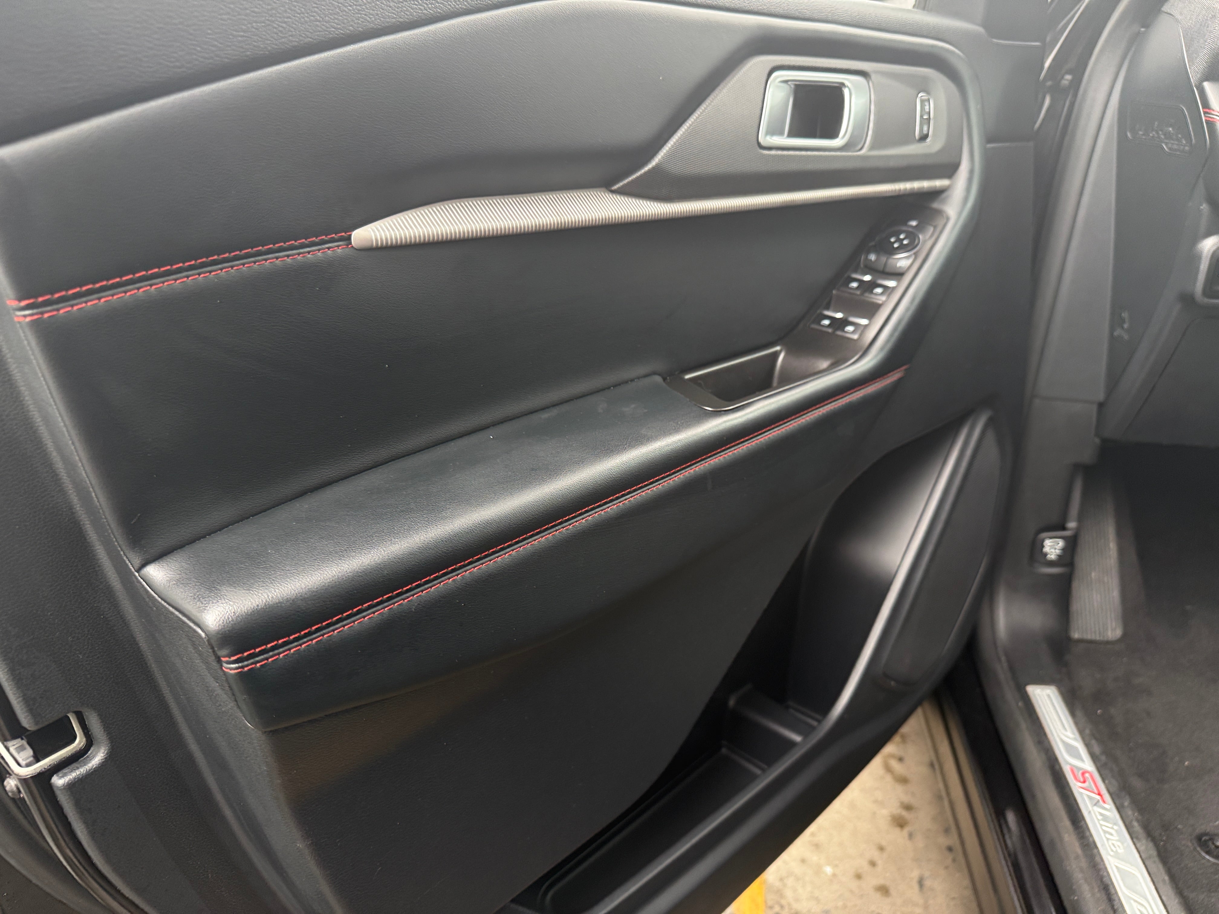 ford explorer 2025 1FMUK8KHXSGB38311 image ford explorer 2025 1FMUK8KHXSGB38311 image