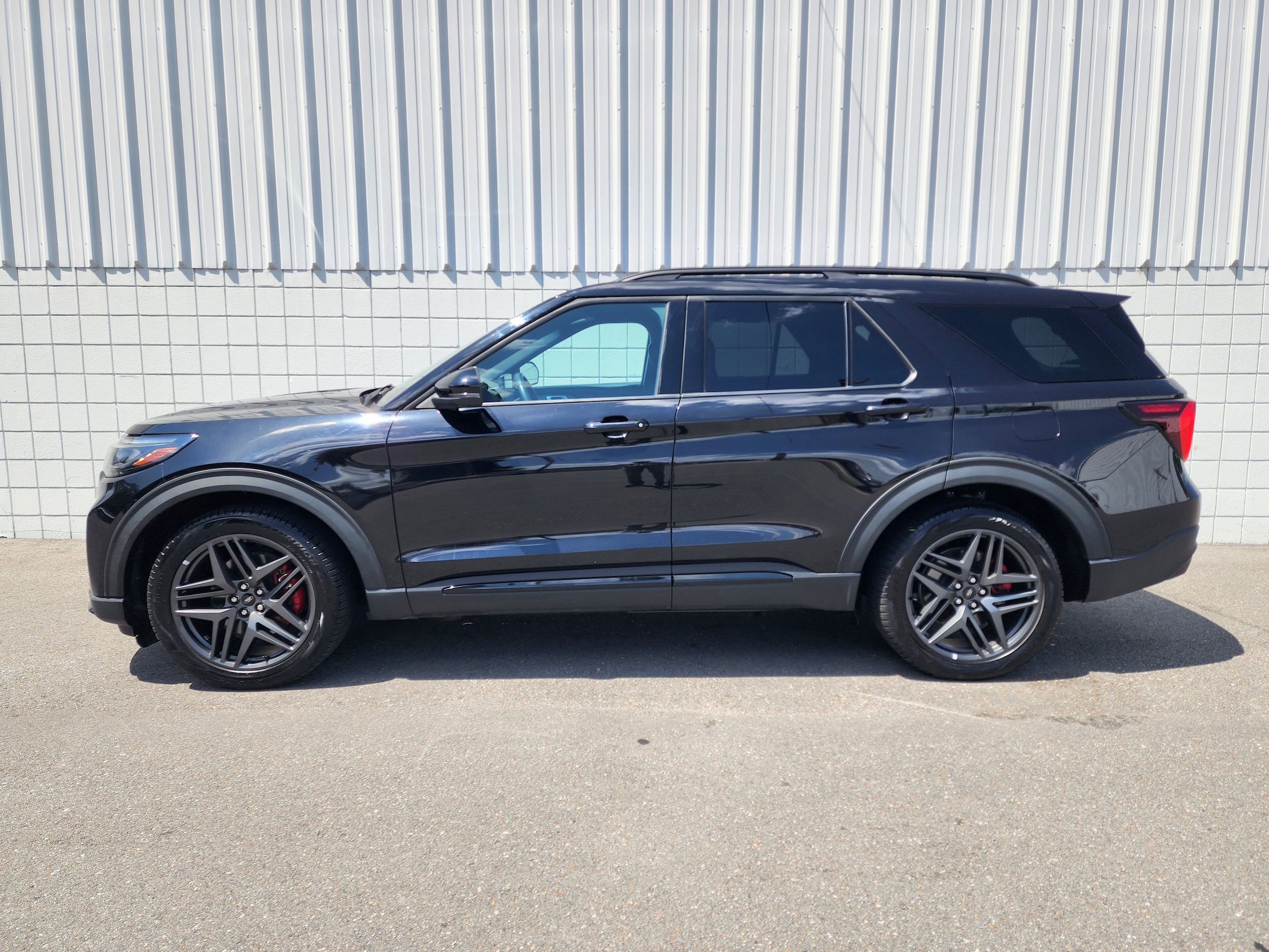 ford explorer 2025 1FMWK8GC1SGA18810 image ford explorer 2025 1FMWK8GC1SGA18810 image