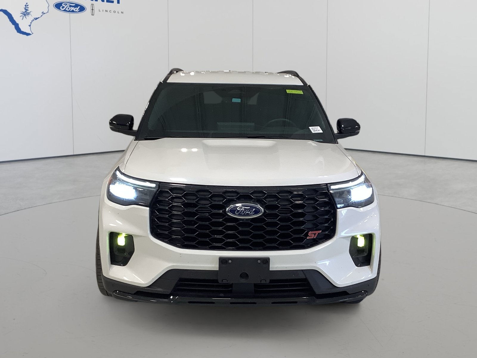 ford explorer 2025 1FMWK7GC7SGC37037 image ford explorer 2025 1FMWK7GC7SGC37037 image