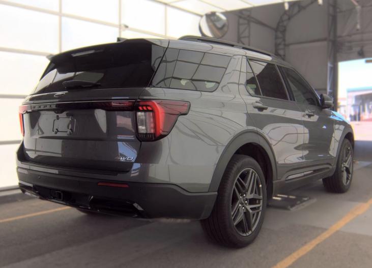ford explorer 2025 1FMUK8KH7SGB45281 image ford explorer 2025 1FMUK8KH7SGB45281 image