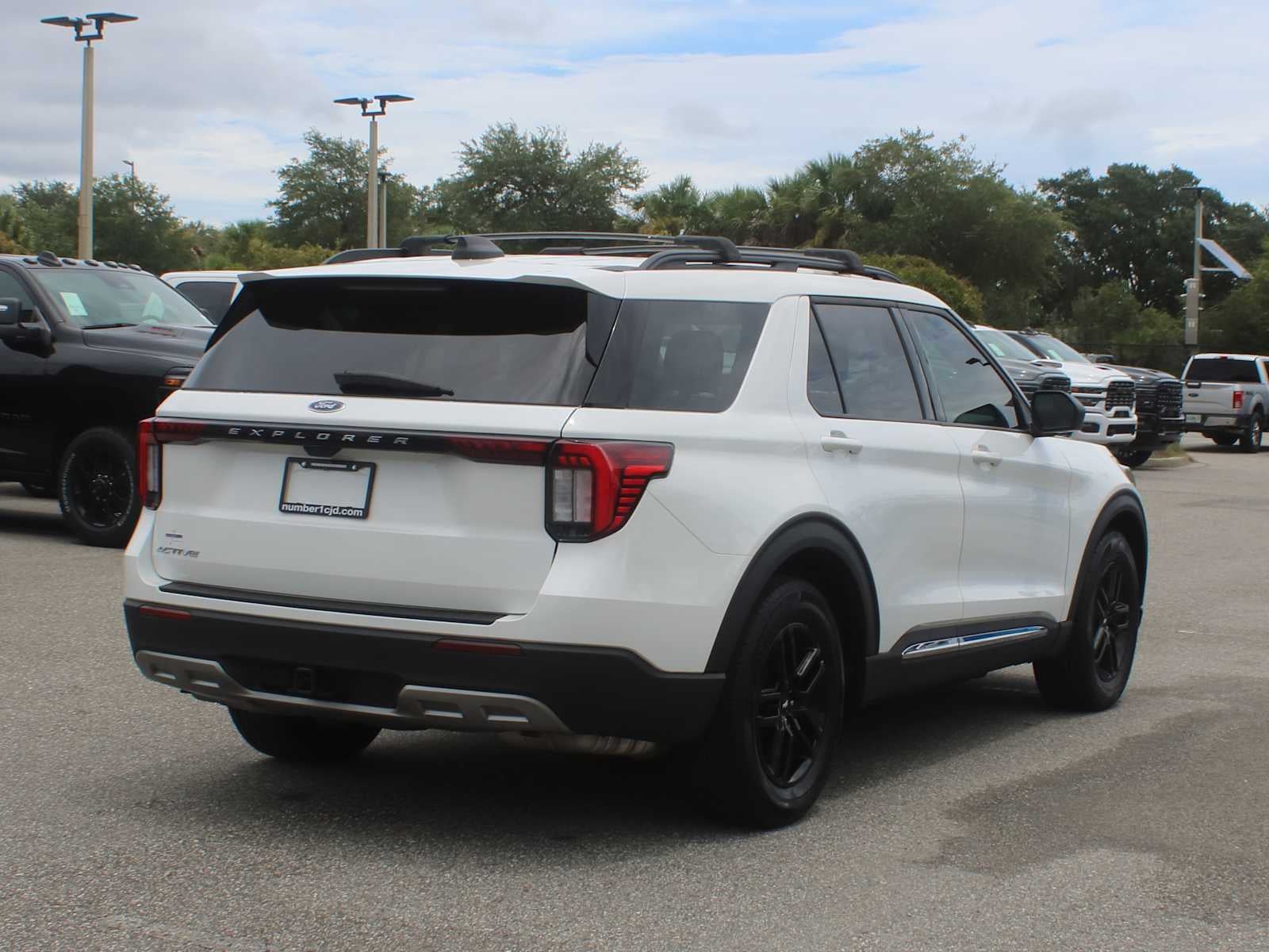 ford explorer 2025 1FMUK7DH9SGA27174 image ford explorer 2025 1FMUK7DH9SGA27174 image