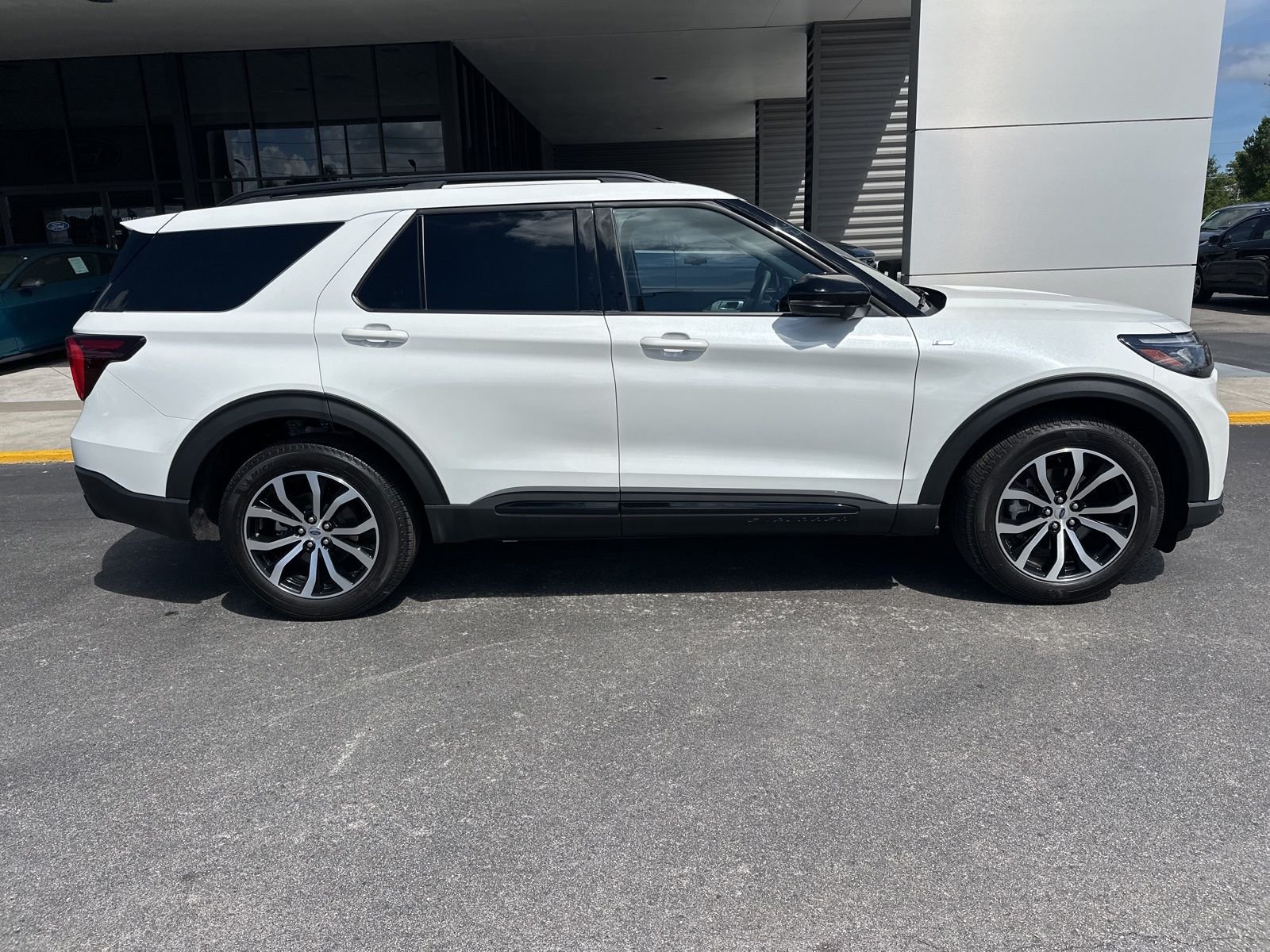 ford explorer 2025 1FMUK8KH8SGC33353 image ford explorer 2025 1FMUK8KH8SGC33353 image
