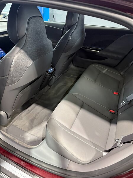 lucid air 2023 50EA1TEA7PA003191 image lucid air 2023 50EA1TEA7PA003191 image