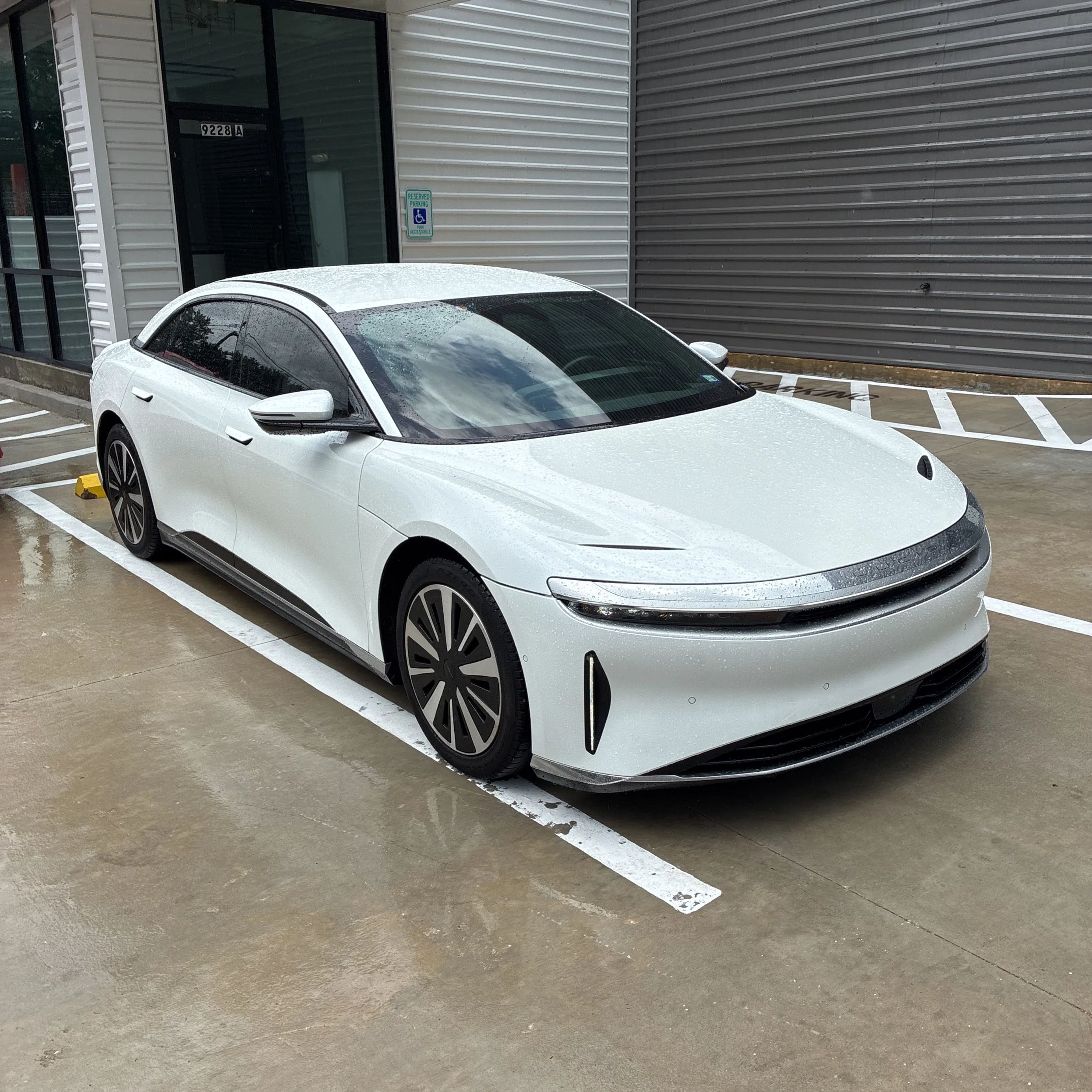 lucid air 2023 50EA1PFA5PA007567 image lucid air 2023 50EA1PFA5PA007567 image