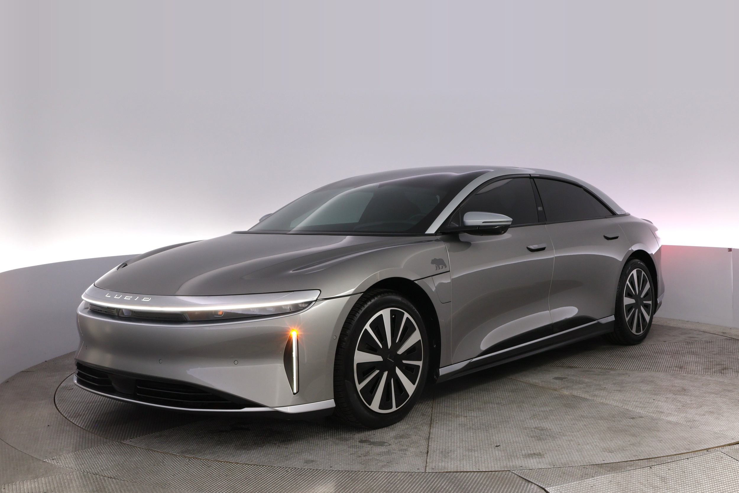 lucid air 2023 50EA1GBA3PA005404 image lucid air 2023 50EA1GBA3PA005404 image