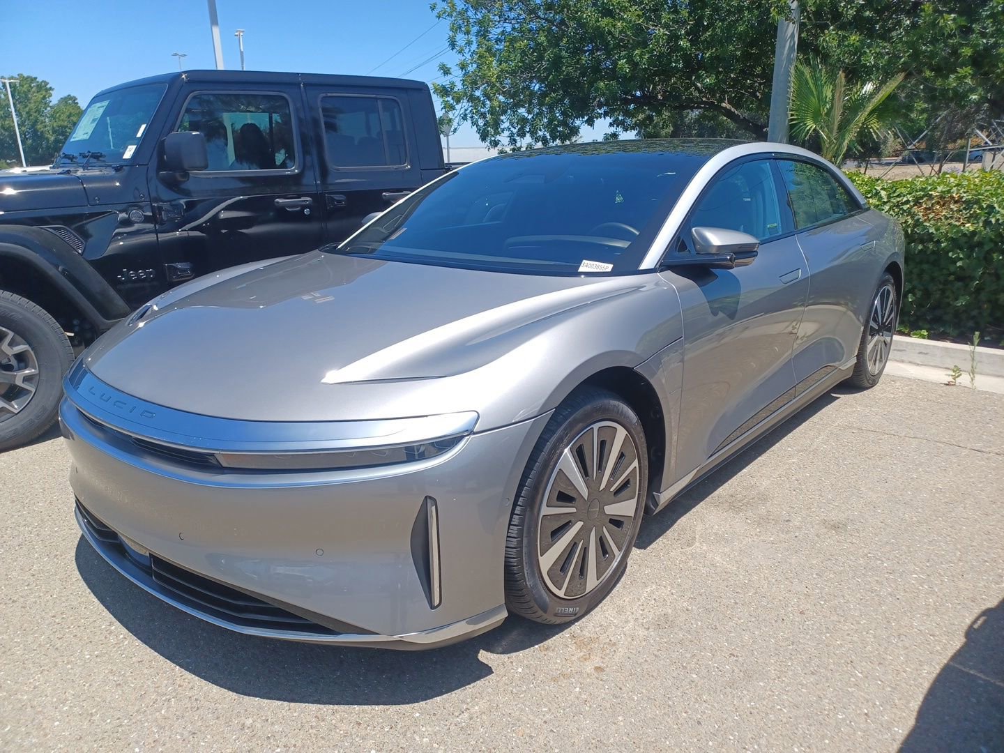 lucid air 2025 50EA1TEA8SA003855 image lucid air 2025 50EA1TEA8SA003855 image