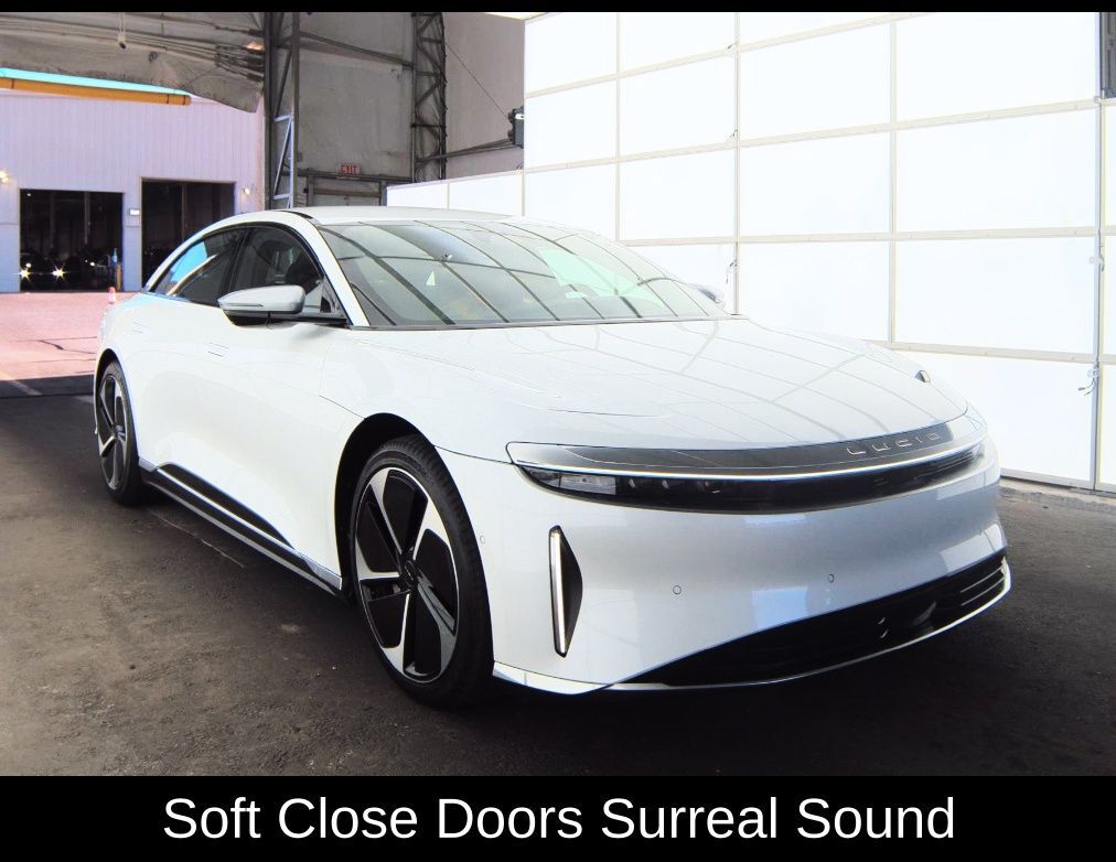 lucid air 2025 50EA1GBA0SA007538 image lucid air 2025 50EA1GBA0SA007538 image