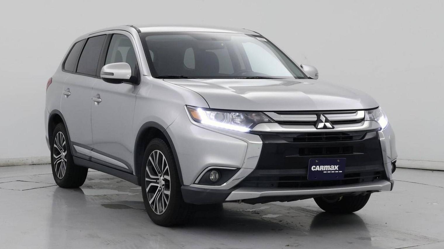 MITSUBISHI OUTLANDER 2018 JA4AD3A3XJZ023120 image MITSUBISHI OUTLANDER 2018 JA4AD3A3XJZ023120 image