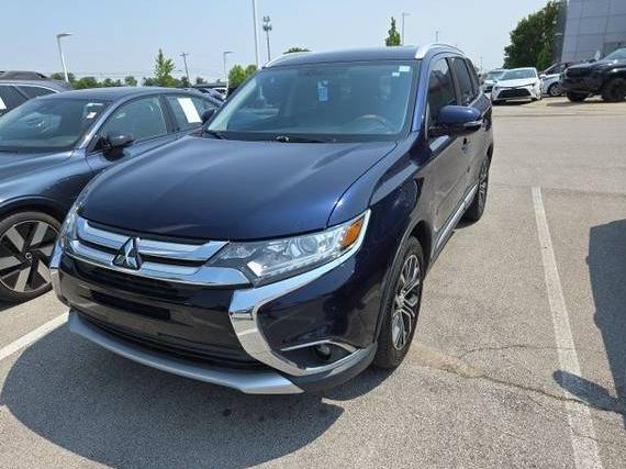 MITSUBISHI OUTLANDER 2017 JA4AD3A34HZ037489 image