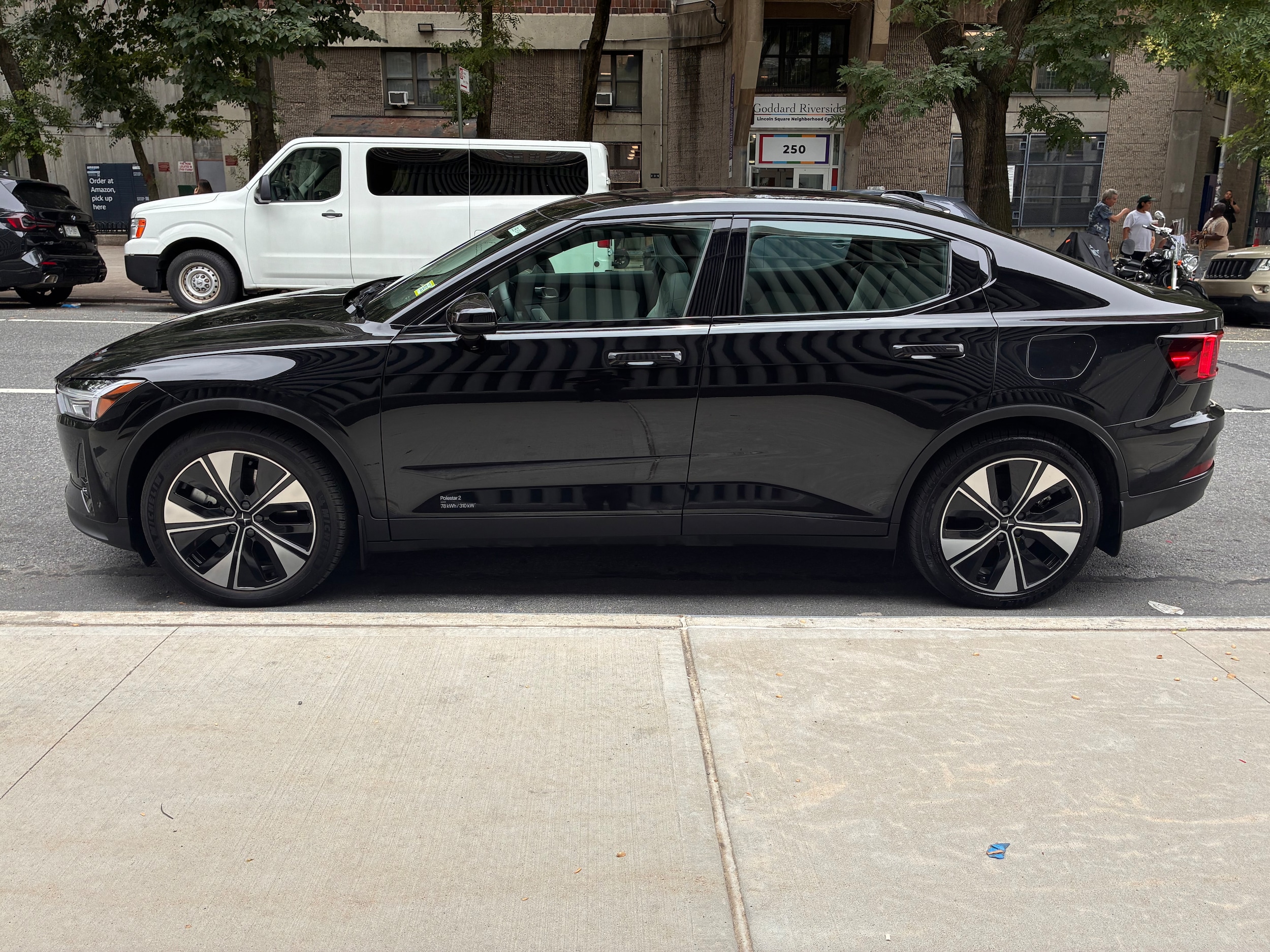 polestar 2 2024 YSMFD3KA3RL211635 image polestar 2 2024 YSMFD3KA3RL211635 image