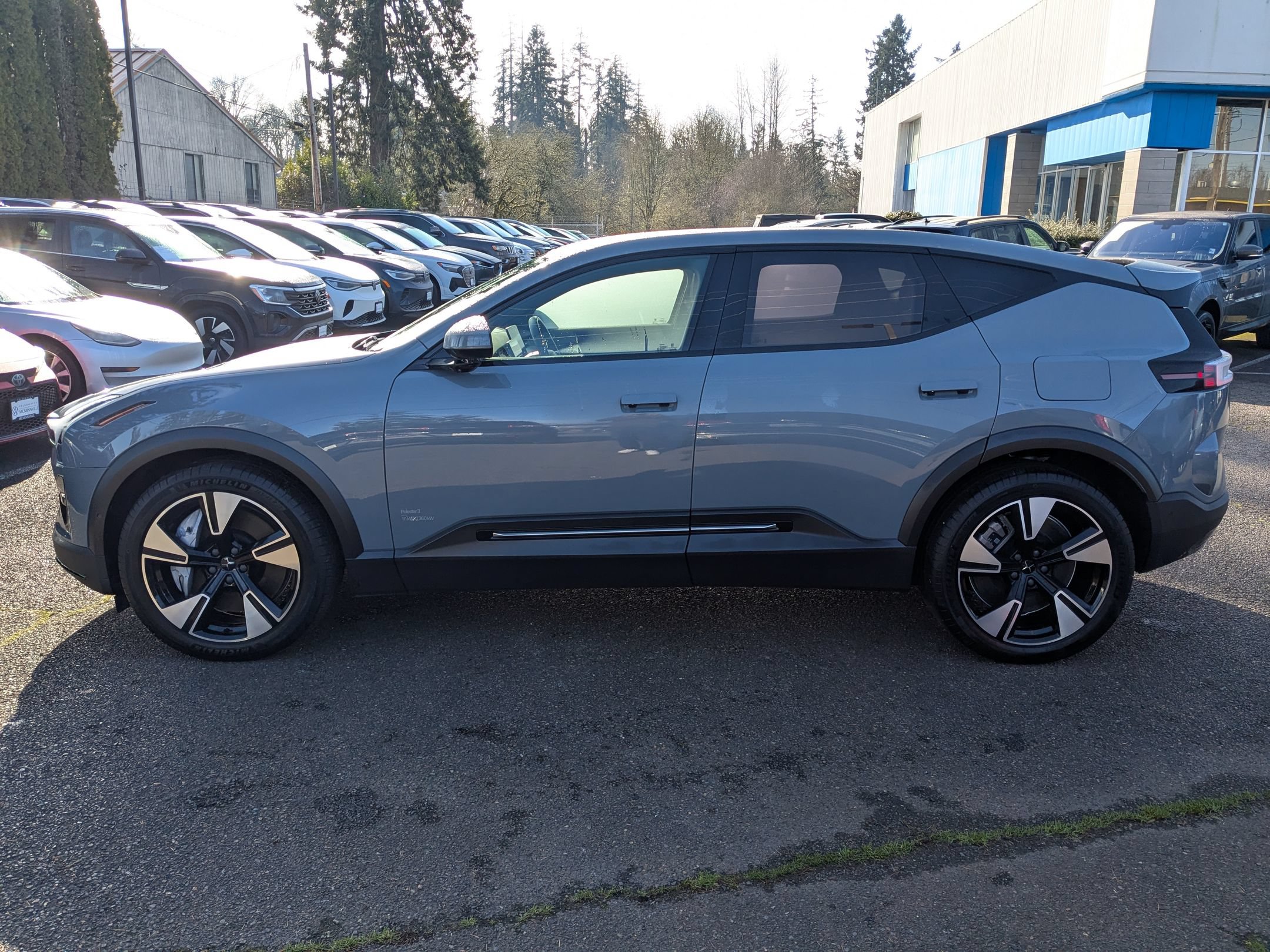polestar 3 2025 7SYEA3YB4SG020135 image polestar 3 2025 7SYEA3YB4SG020135 image