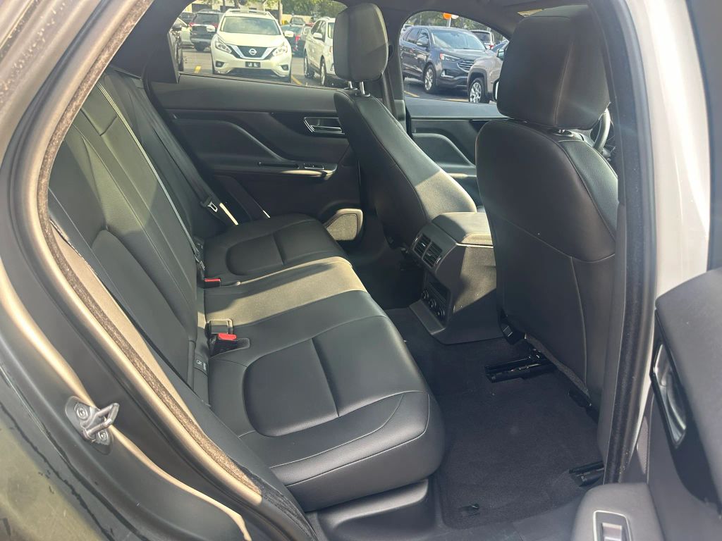 jaguar f-pace 2019 SADCJ2FX6KA604132 image jaguar f-pace 2019 SADCJ2FX6KA604132 image