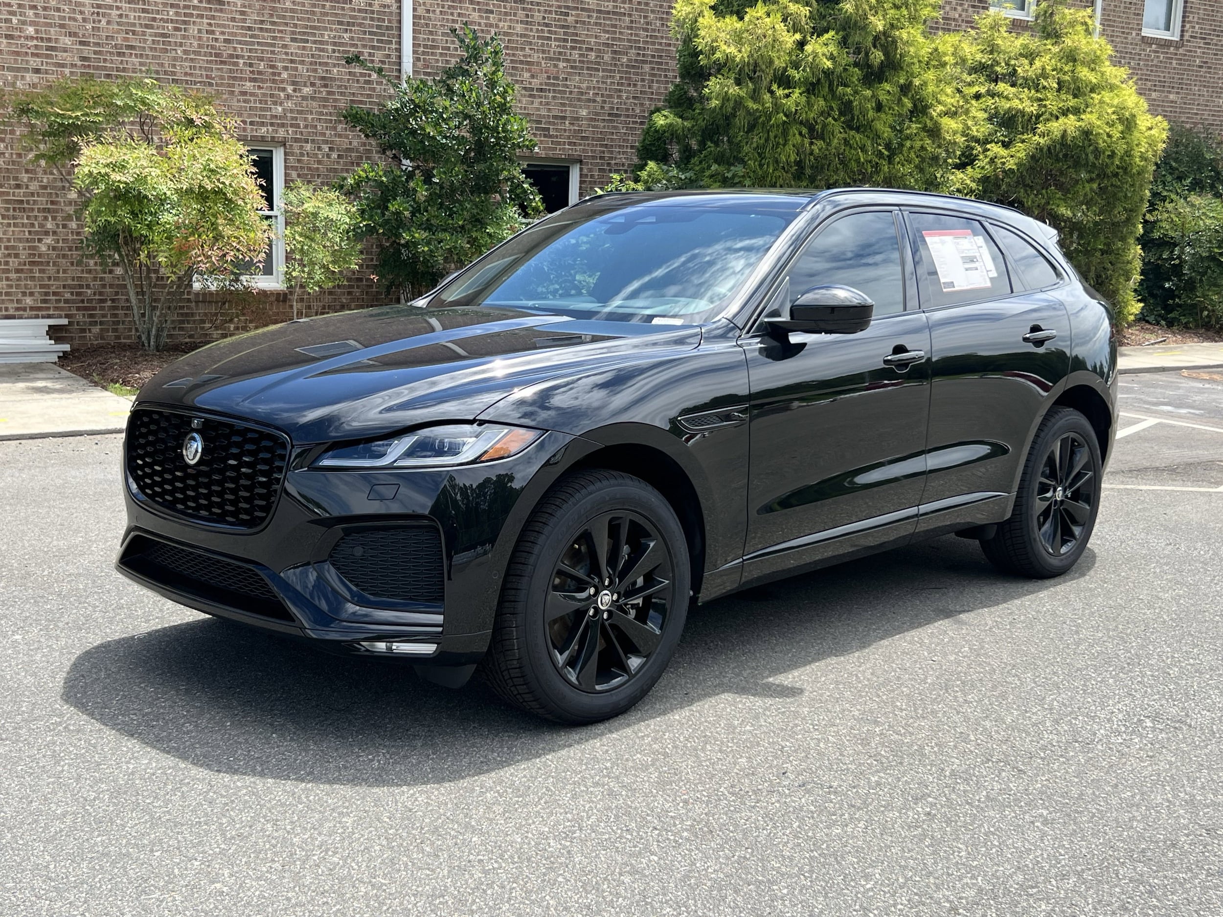 jaguar f-pace 2026 SADCT2EX7TA756692 image jaguar f-pace 2026 SADCT2EX7TA756692 image