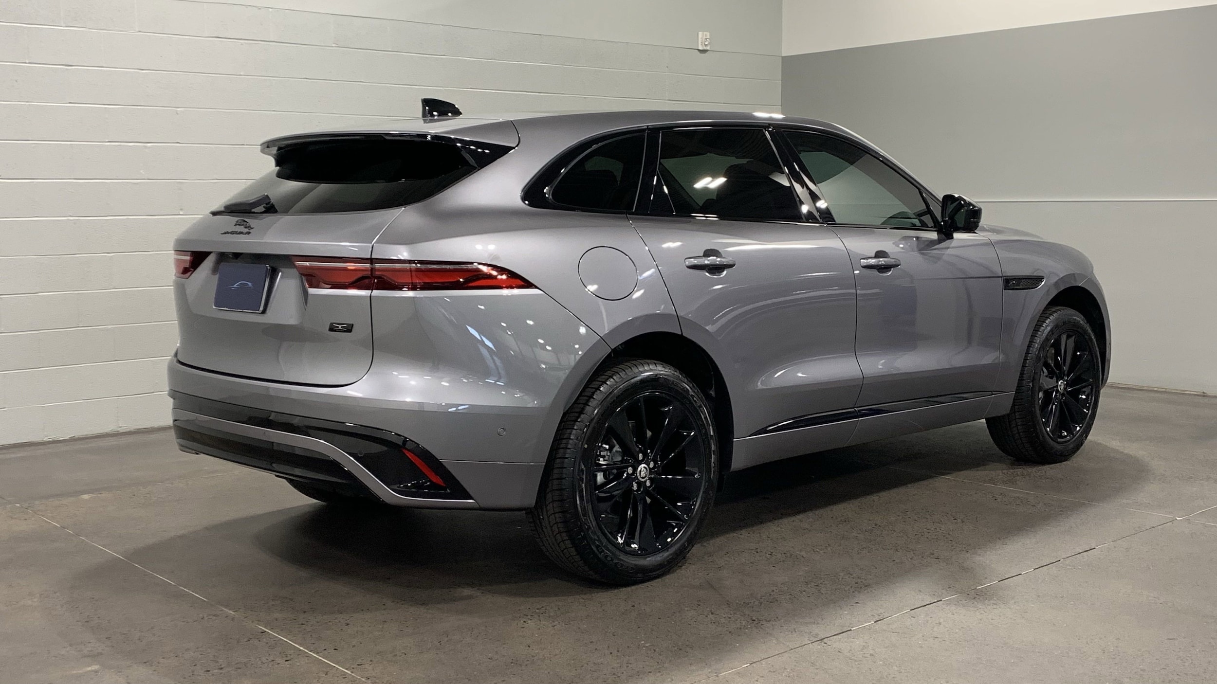 jaguar f-pace 2026 SADCT2EX1TA757854 image jaguar f-pace 2026 SADCT2EX1TA757854 image