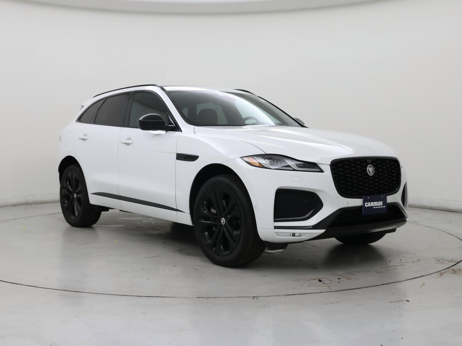 jaguar f-pace 2026 SADCT2EX7TA757664 image jaguar f-pace 2026 SADCT2EX7TA757664 image