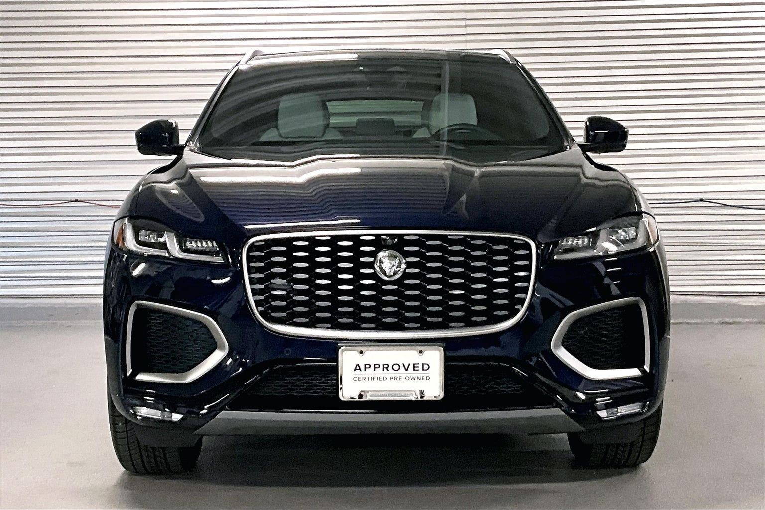 jaguar f-pace 2026 SADCT2EX2TA757071 image jaguar f-pace 2026 SADCT2EX2TA757071 image