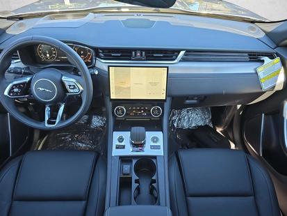 jaguar f-pace 2026 SADCT2EX6TA760345 image jaguar f-pace 2026 SADCT2EX6TA760345 image