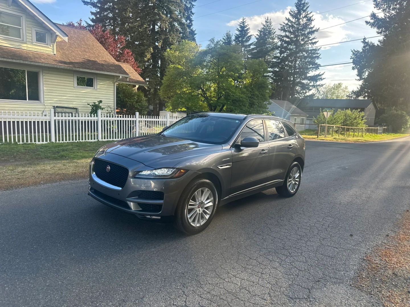jaguar f-pace 2017 SADCL2BNXHA488537 image jaguar f-pace 2017 SADCL2BNXHA488537 image