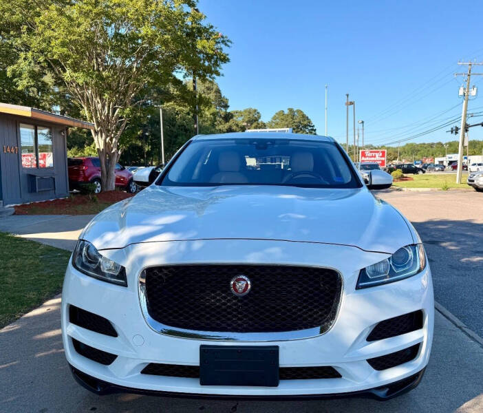 jaguar f-pace 2017 SADCS2BV3HA063390 image jaguar f-pace 2017 SADCS2BV3HA063390 image