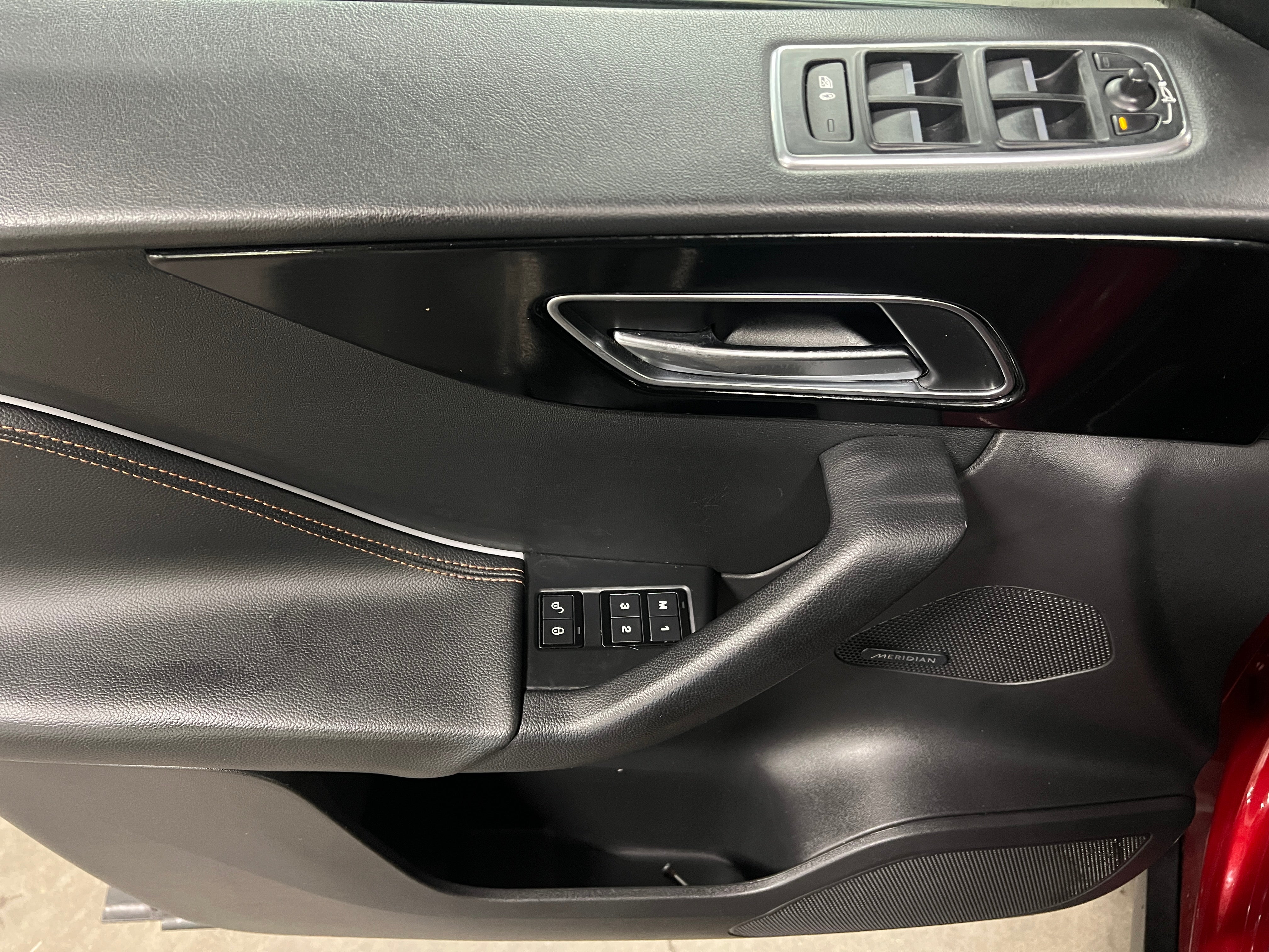 jaguar f-pace 2017 SADCK2BV7HA898635 image jaguar f-pace 2017 SADCK2BV7HA898635 image