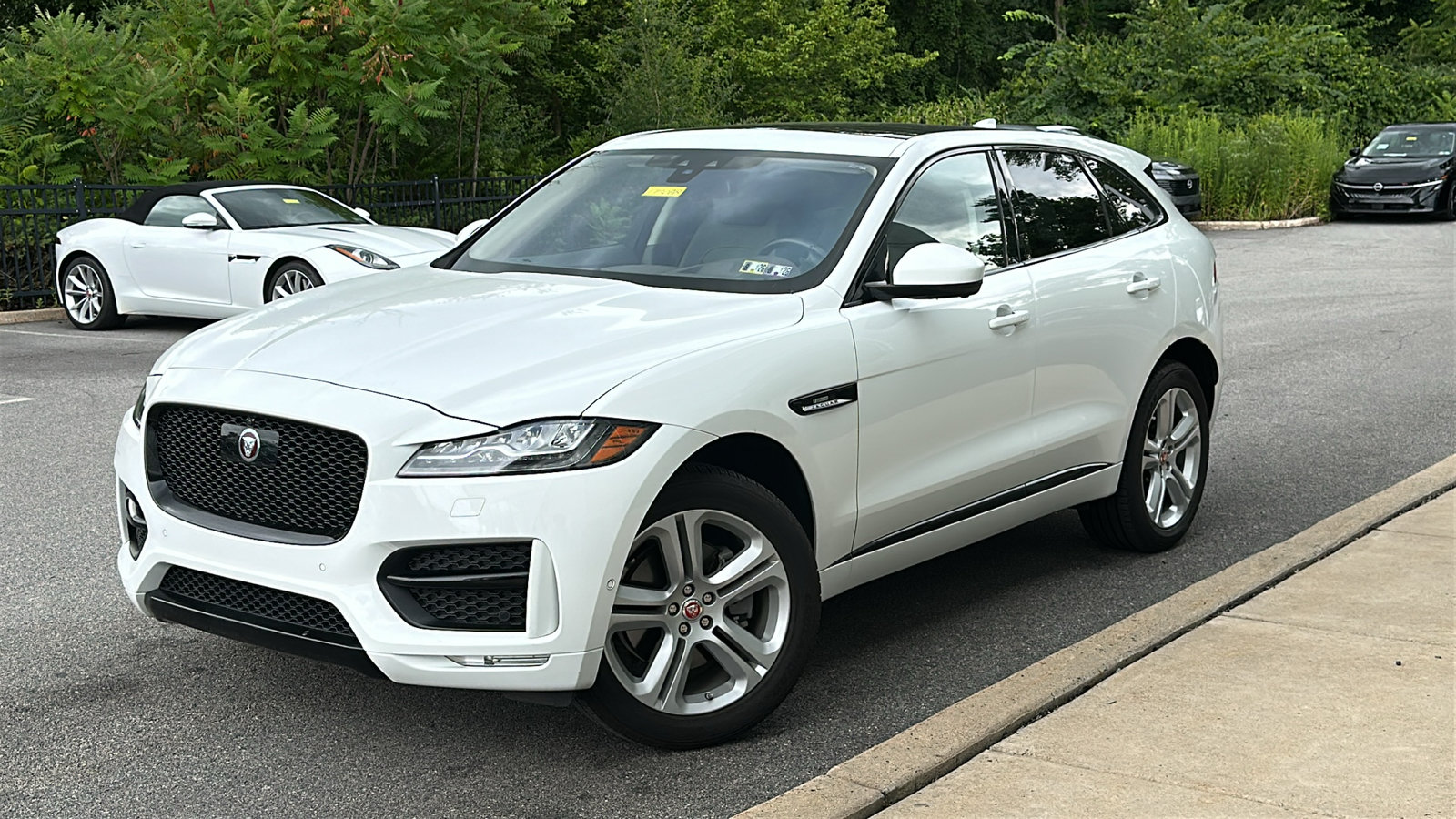 jaguar f-pace 2017 SADCL2BV6HA056916 image jaguar f-pace 2017 SADCL2BV6HA056916 image