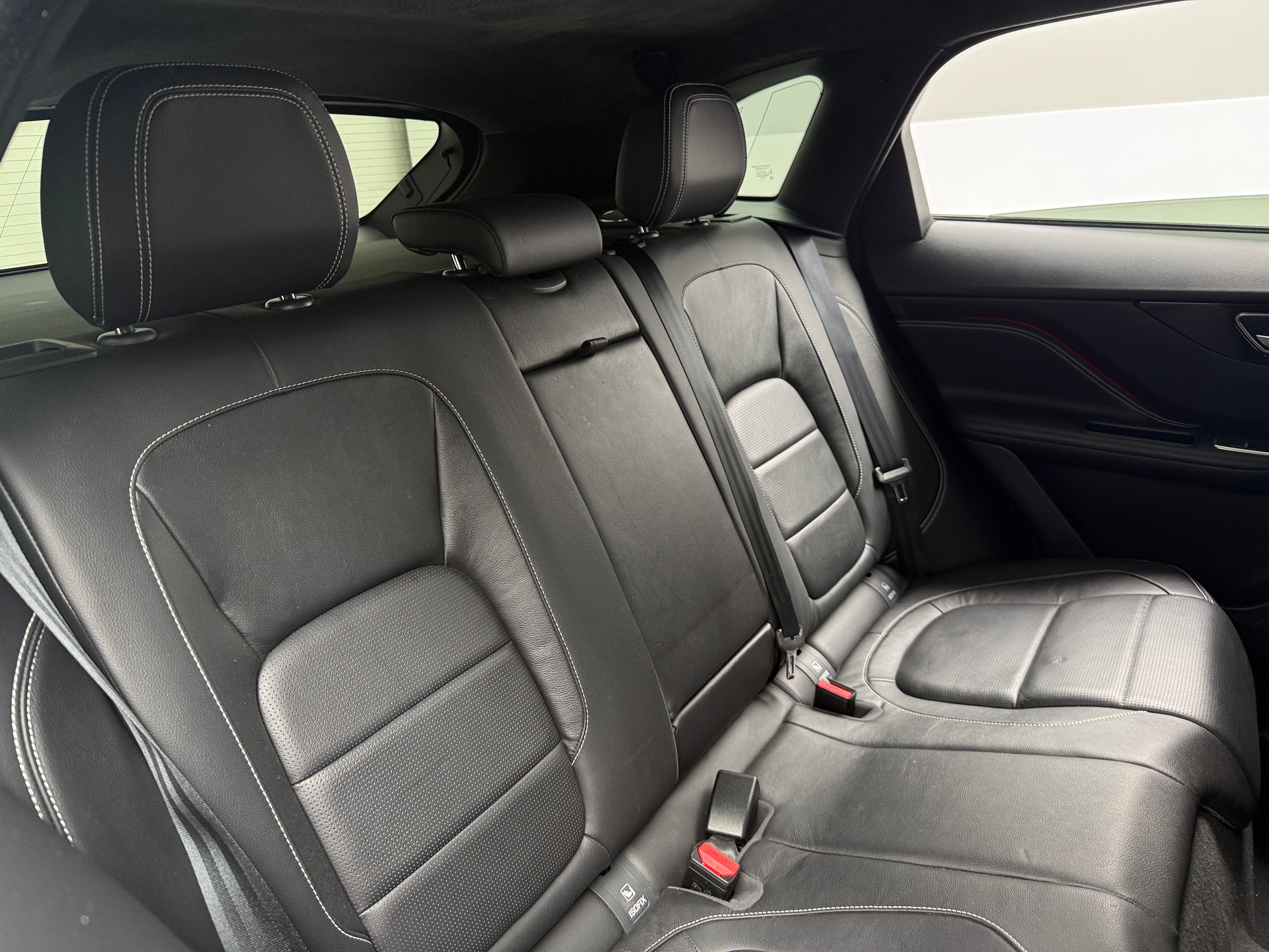 jaguar f-pace 2017 SADCM2BV4HA060816 image jaguar f-pace 2017 SADCM2BV4HA060816 image