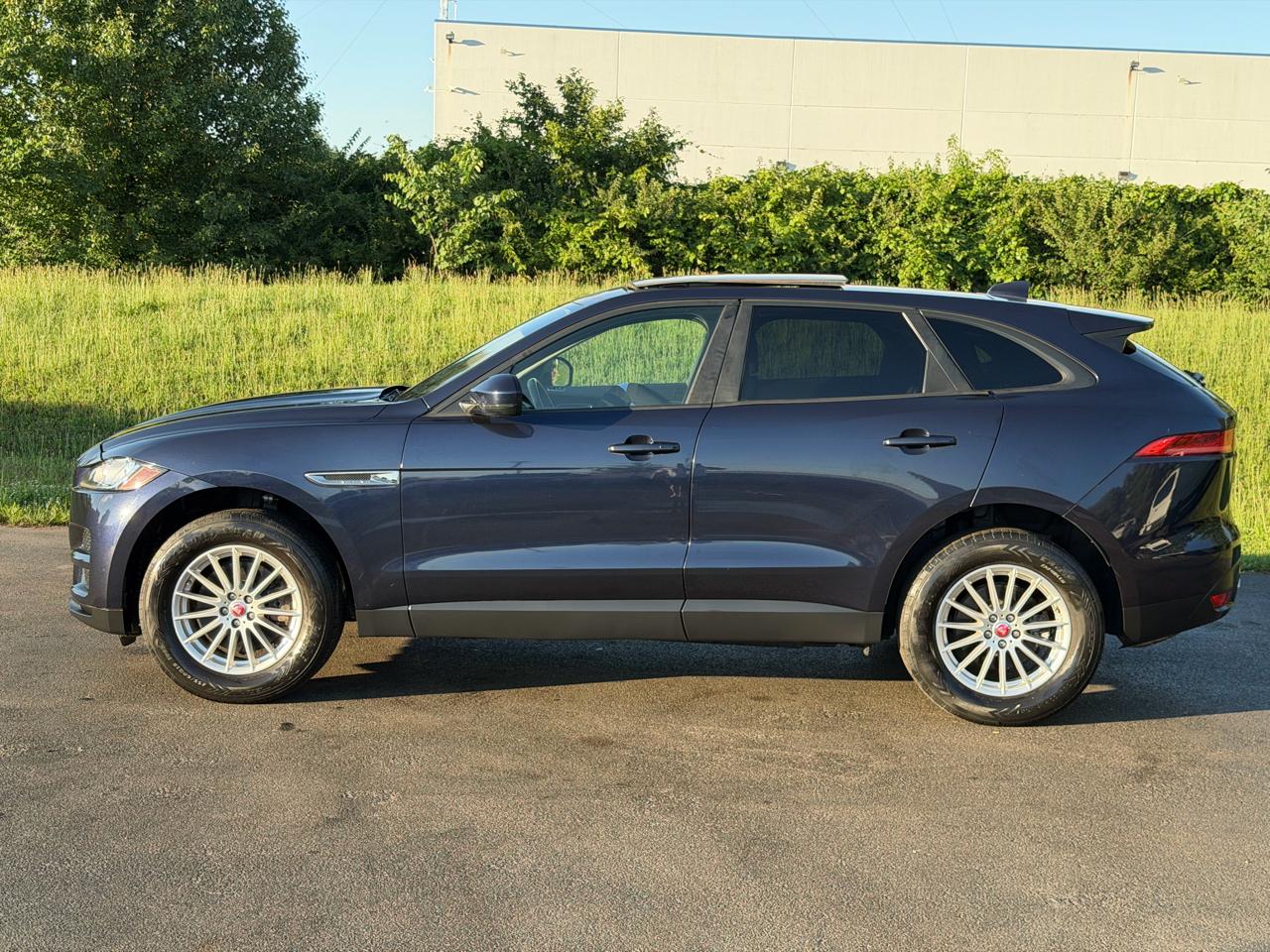 jaguar f-pace 2017 SADCS2BV9HA058484 image jaguar f-pace 2017 SADCS2BV9HA058484 image
