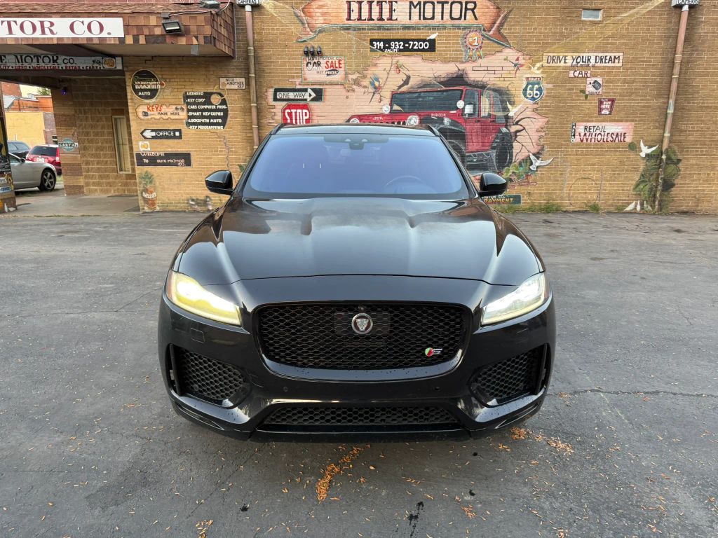 jaguar f-pace 2017 SADCM2BV8HA894975 image jaguar f-pace 2017 SADCM2BV8HA894975 image