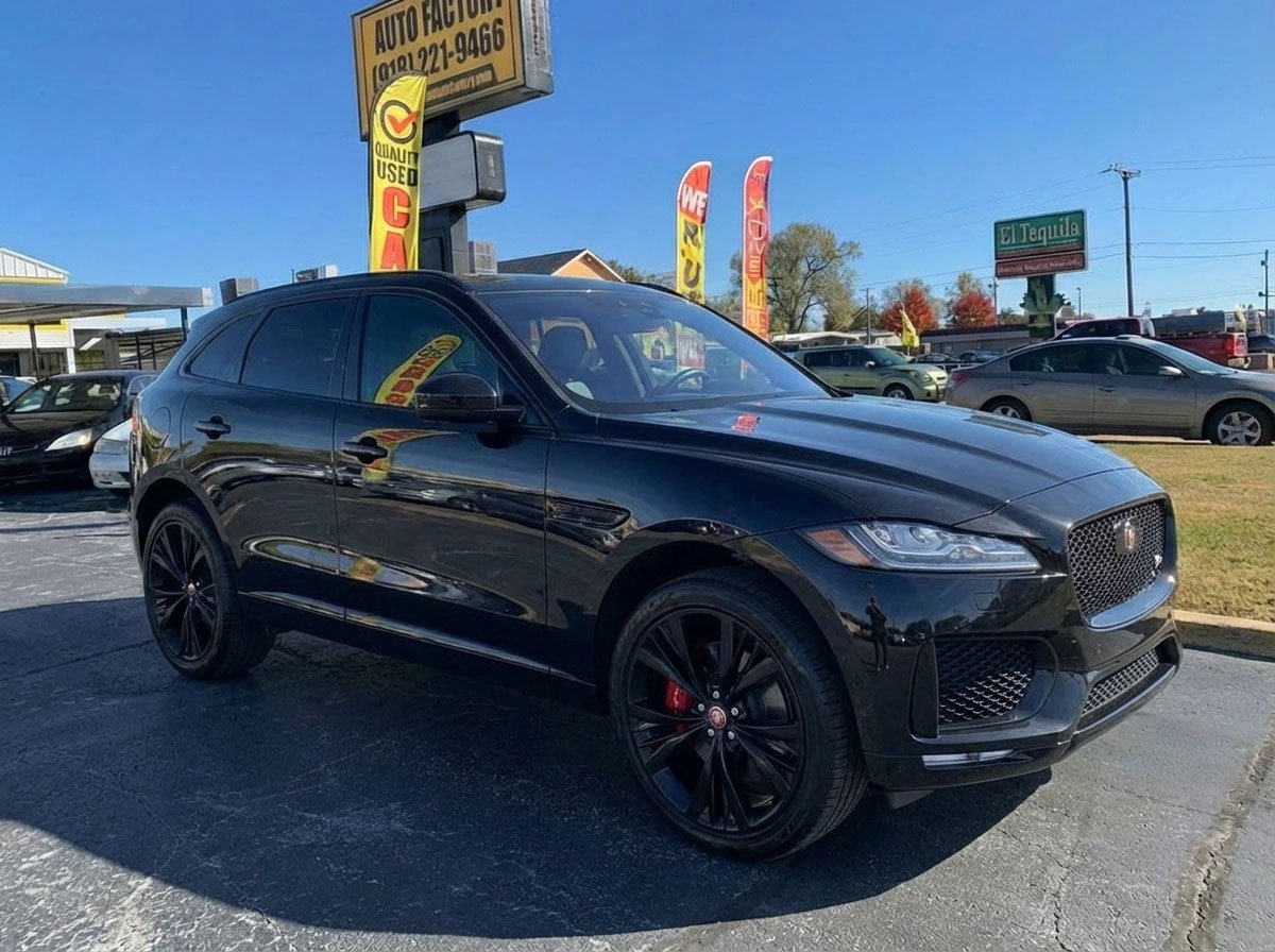 jaguar f-pace 2020 SADCZ2EE6LA630417 image jaguar f-pace 2020 SADCZ2EE6LA630417 image