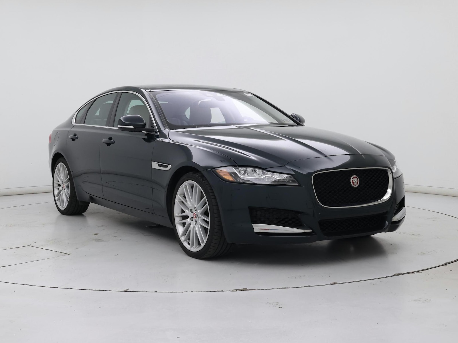 jaguar xf 2016 SAJBK4BV6GCY19110 image jaguar xf 2016 SAJBK4BV6GCY19110 image