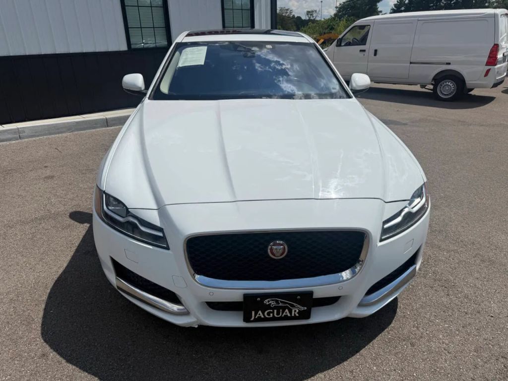 jaguar xf 2017 SAJBK4BV2HCY45091 image jaguar xf 2017 SAJBK4BV2HCY45091 image