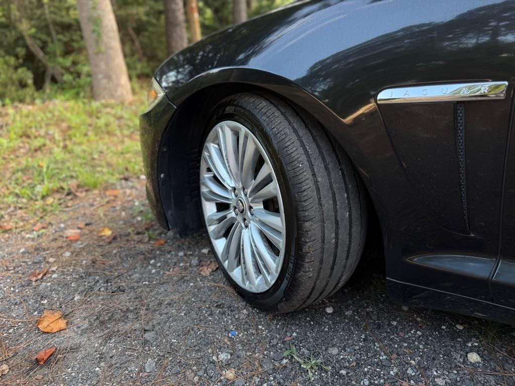 jaguar xf 2012 SAJWA0HB8CLS26644 image jaguar xf 2012 SAJWA0HB8CLS26644 image
