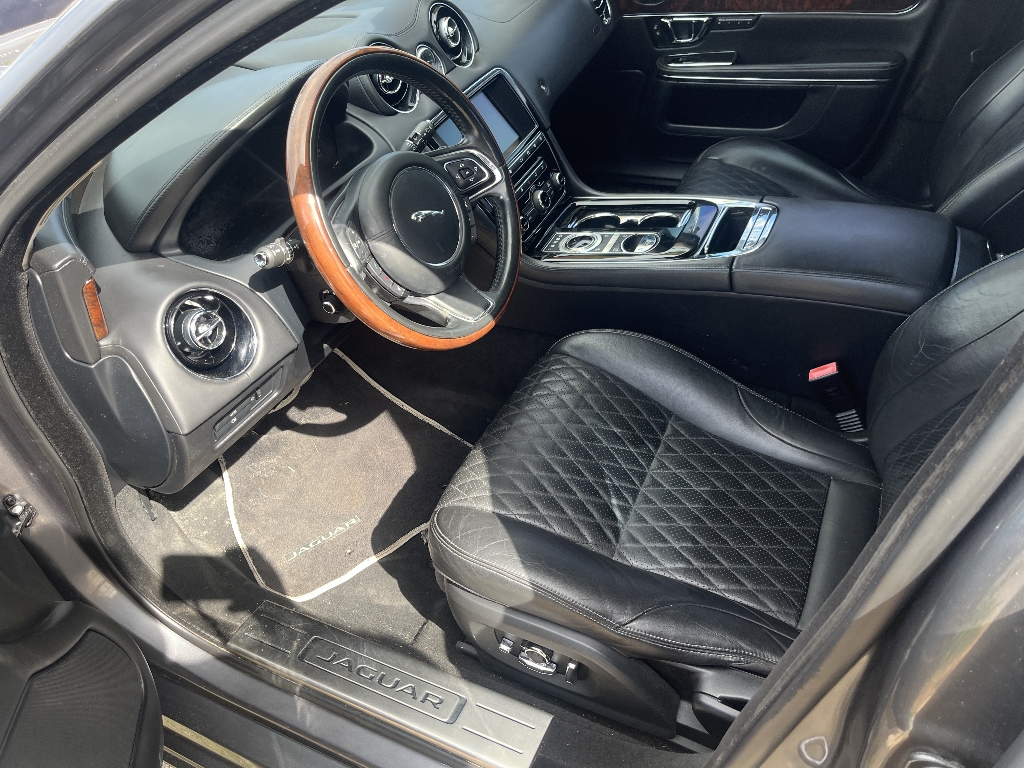 jaguar xj 2016 SAJWA2G72G8V92505 image jaguar xj 2016 SAJWA2G72G8V92505 image