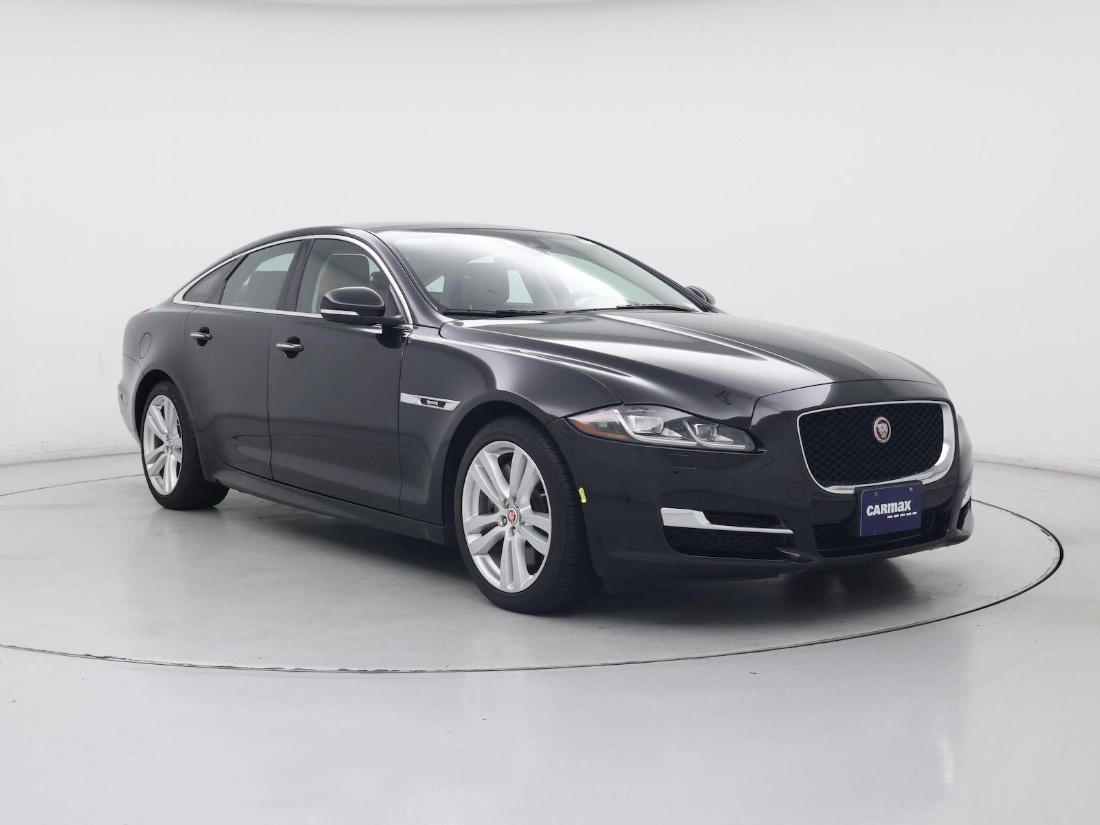 jaguar xj 2019 SAJWA1C75K8W22136 image jaguar xj 2019 SAJWA1C75K8W22136 image
