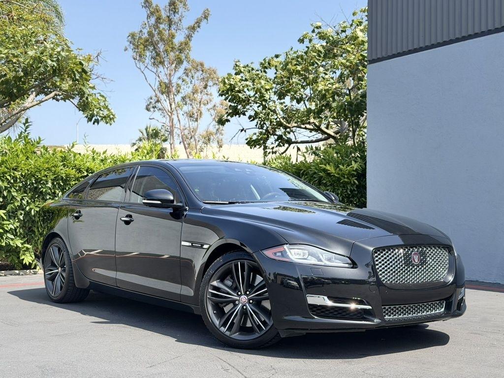 jaguar xj 2019 SAJWA2GE1KMW22379 image jaguar xj 2019 SAJWA2GE1KMW22379 image