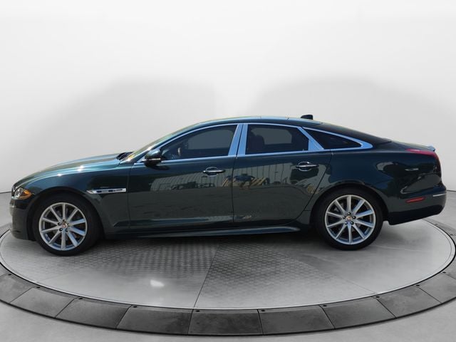 jaguar xj 2017 SAJWJ1CD4H8W08162 image jaguar xj 2017 SAJWJ1CD4H8W08162 image