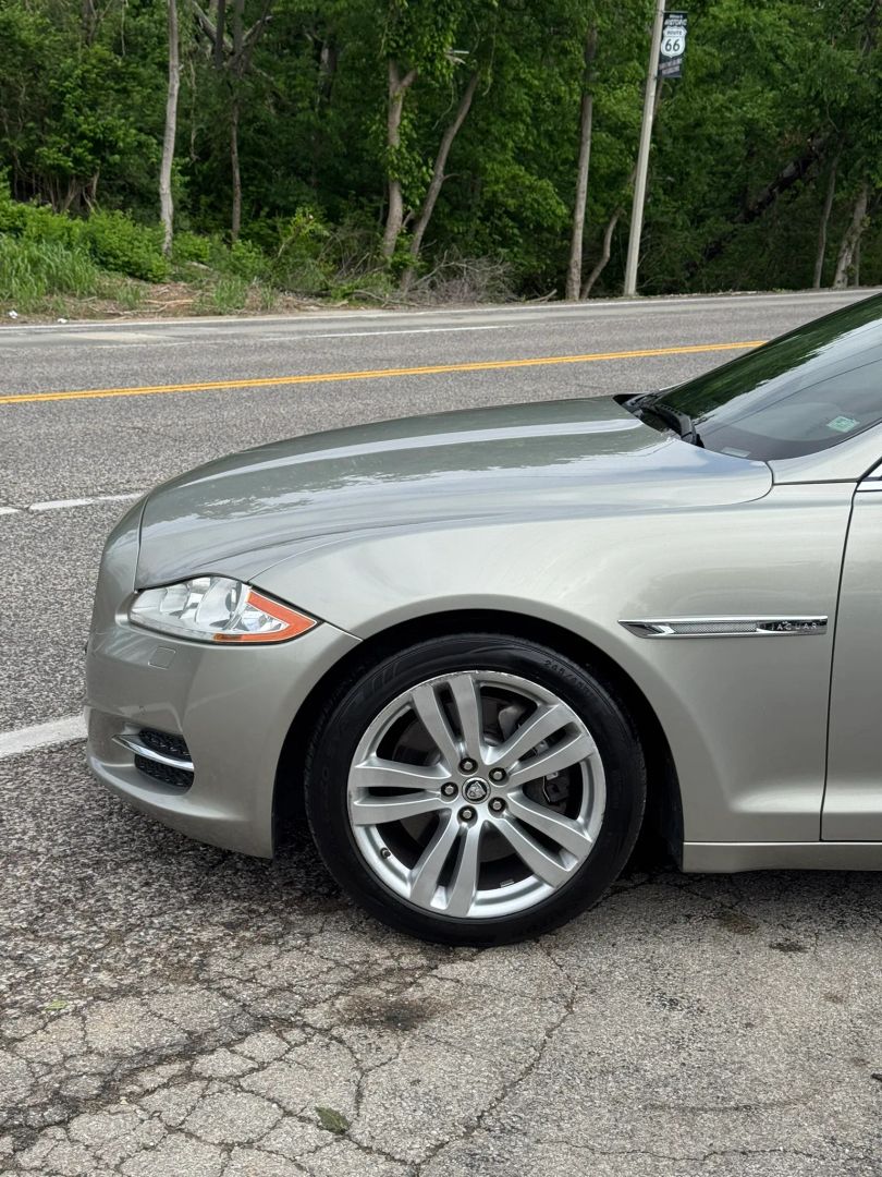 jaguar xj 2011 SAJWA2GB8BLV08178 image jaguar xj 2011 SAJWA2GB8BLV08178 image
