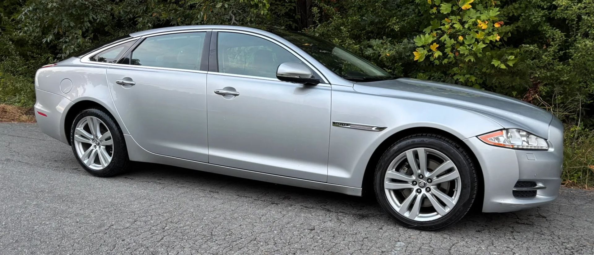 jaguar xj 2013 SAJWA2GB3DLV40751 image jaguar xj 2013 SAJWA2GB3DLV40751 image