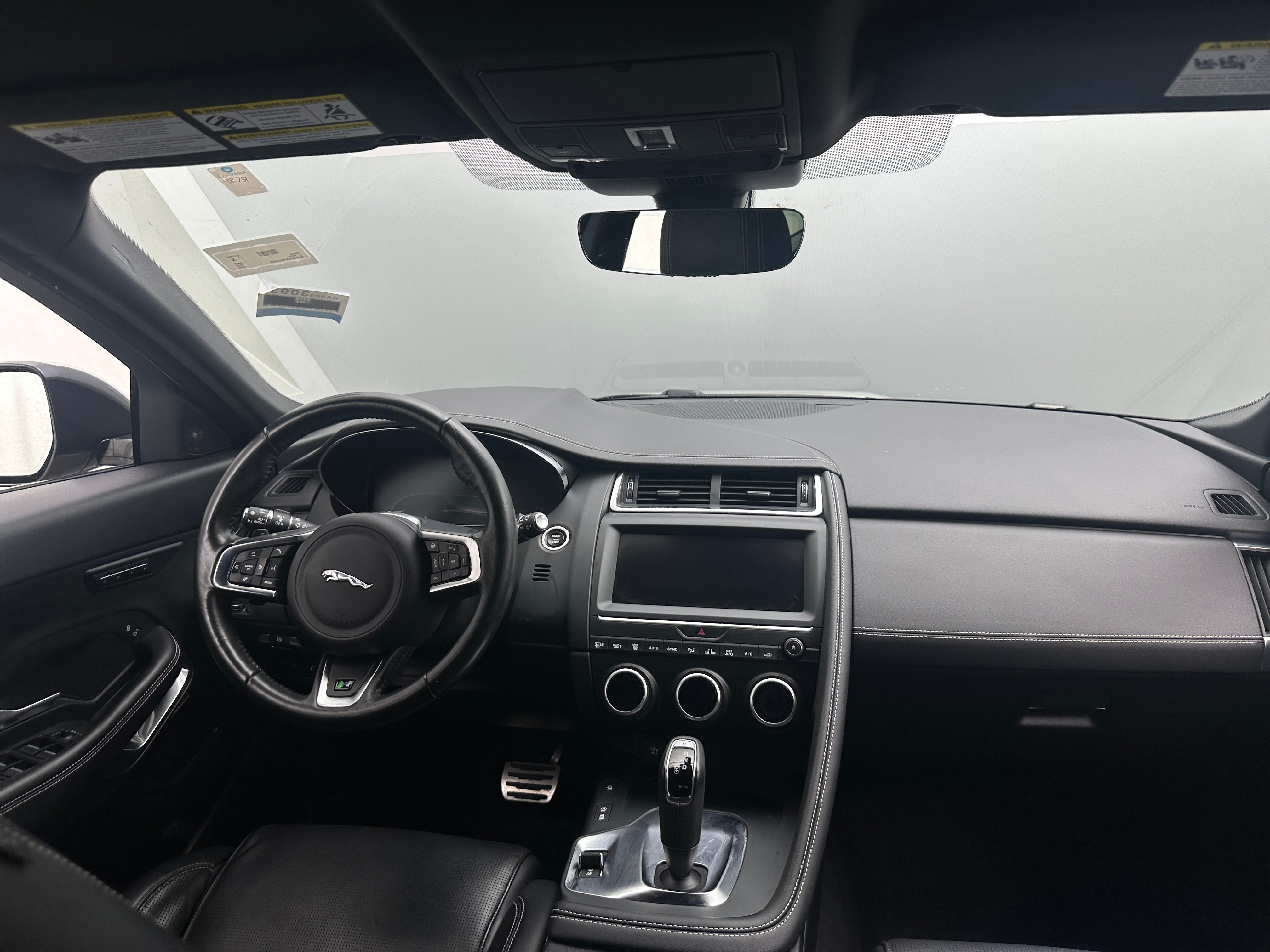 jaguar e-pace 2019 SADFM2GX3K1Z70178 image jaguar e-pace 2019 SADFM2GX3K1Z70178 image