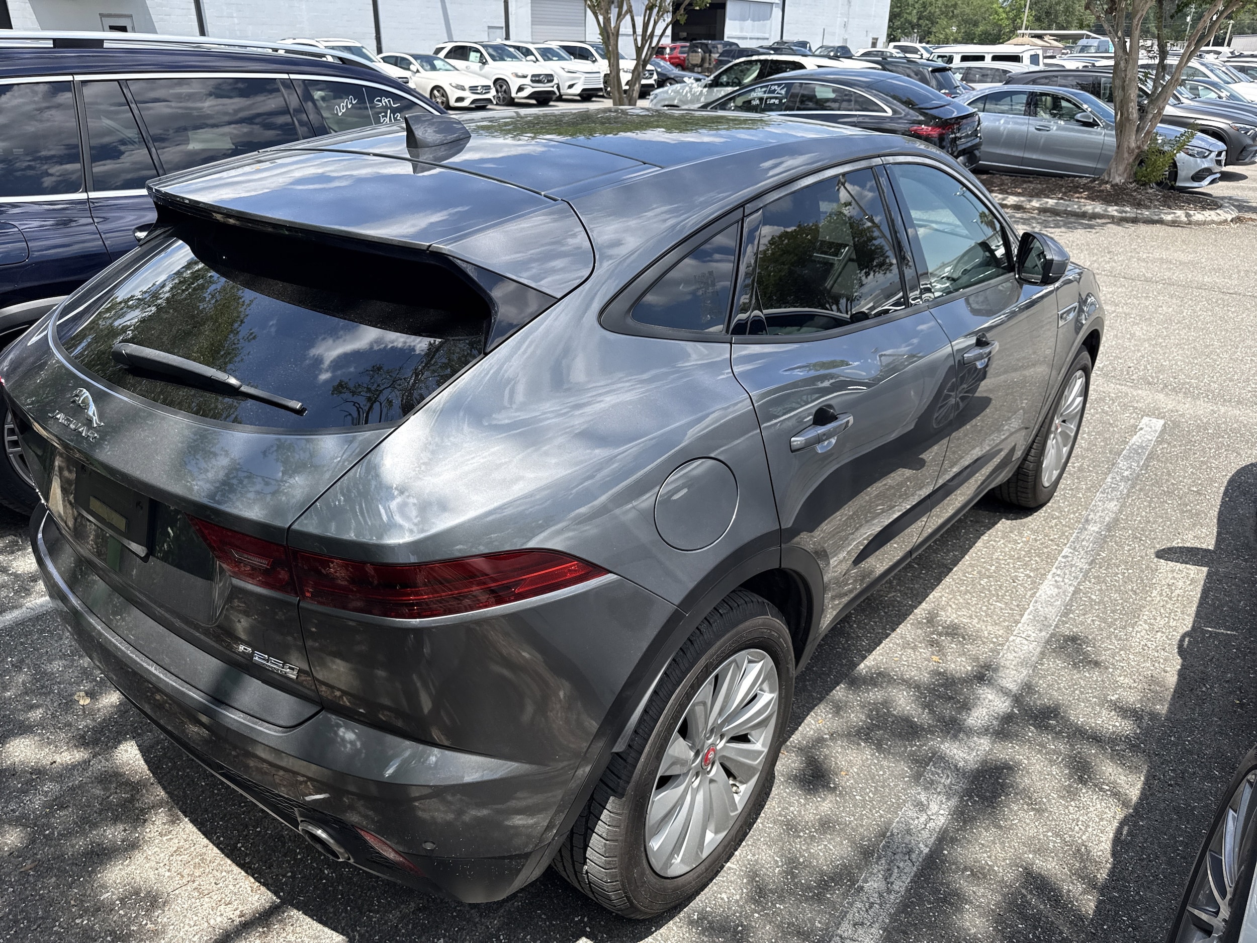 jaguar e-pace 2019 SADFJ2FX3K1Z65296 image jaguar e-pace 2019 SADFJ2FX3K1Z65296 image