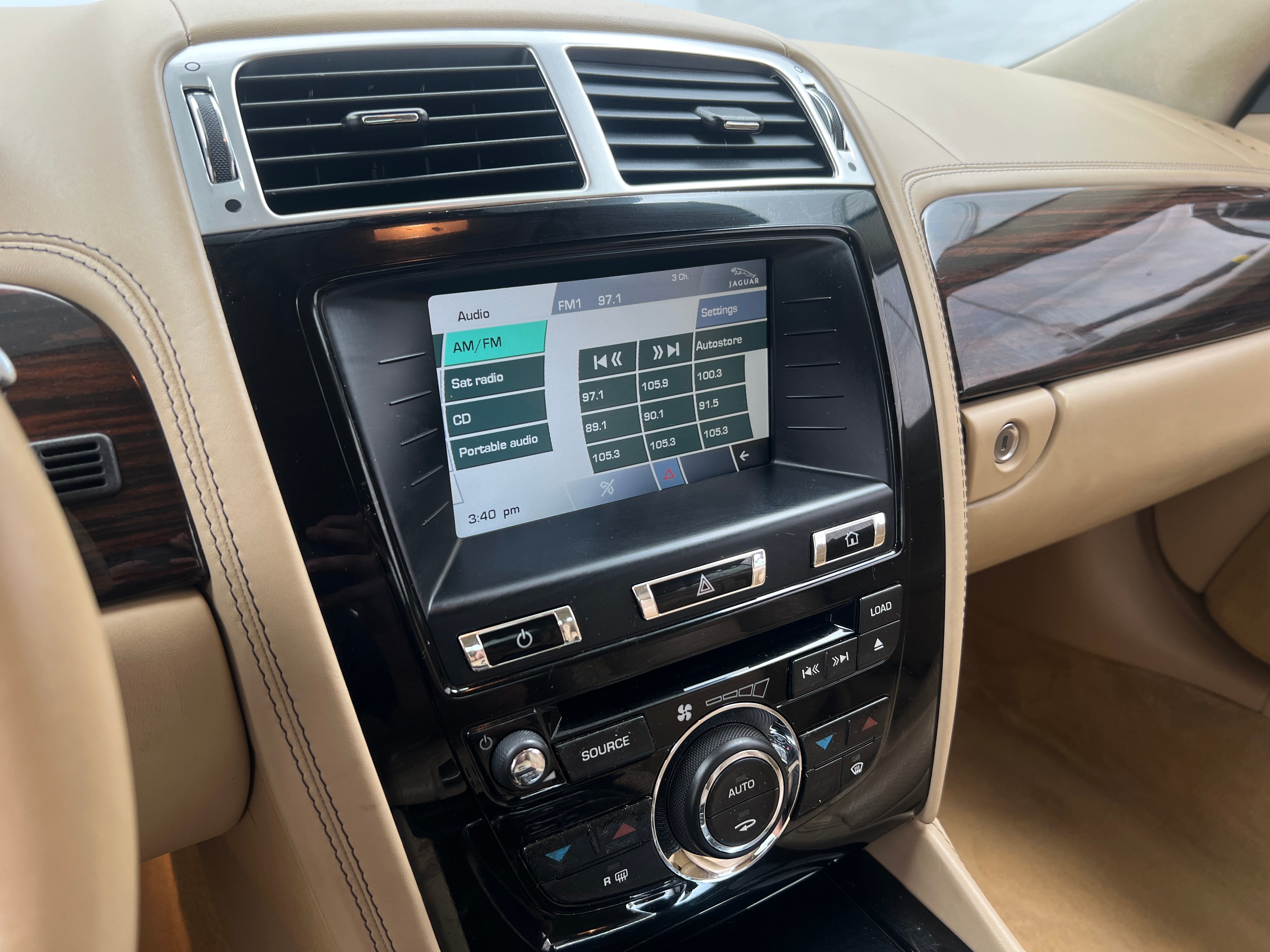 jaguar xk 2012 SAJWA4FB0CLB47787 image jaguar xk 2012 SAJWA4FB0CLB47787 image