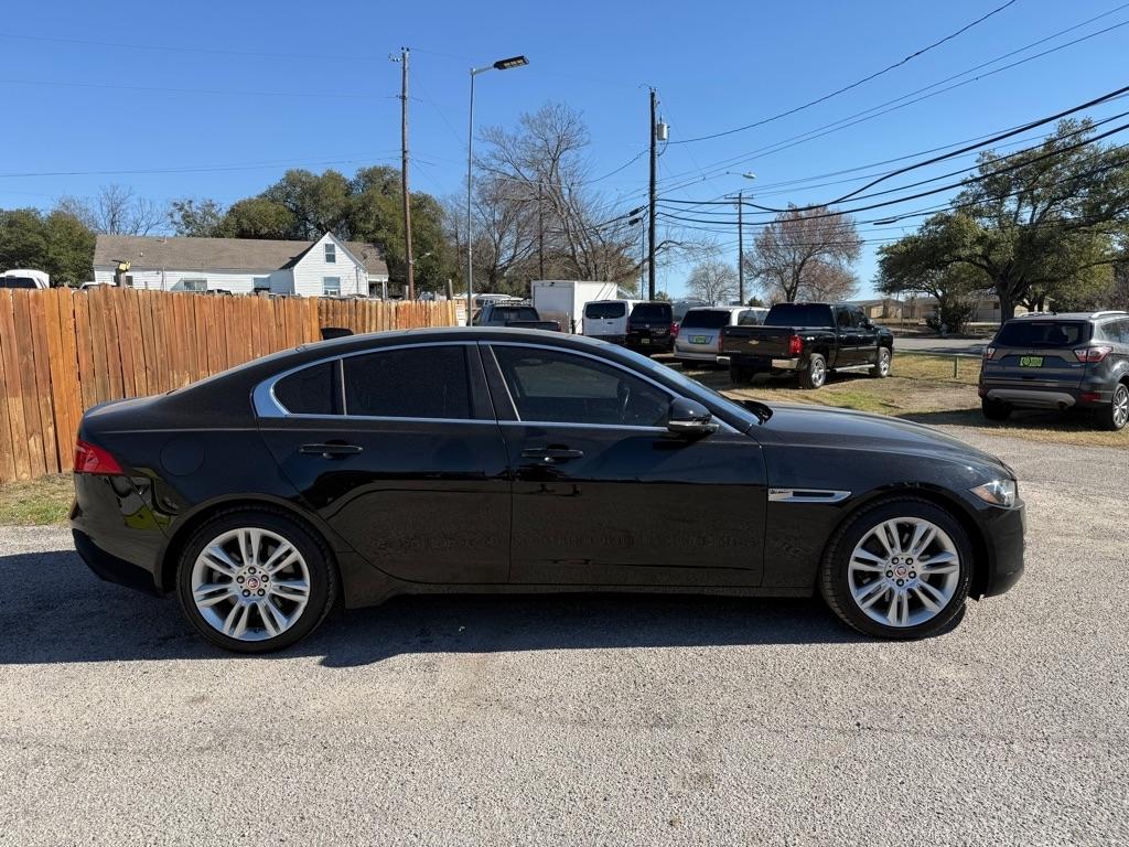 jaguar xe 2019 SAJAR4FX3KCP52655 image jaguar xe 2019 SAJAR4FX3KCP52655 image